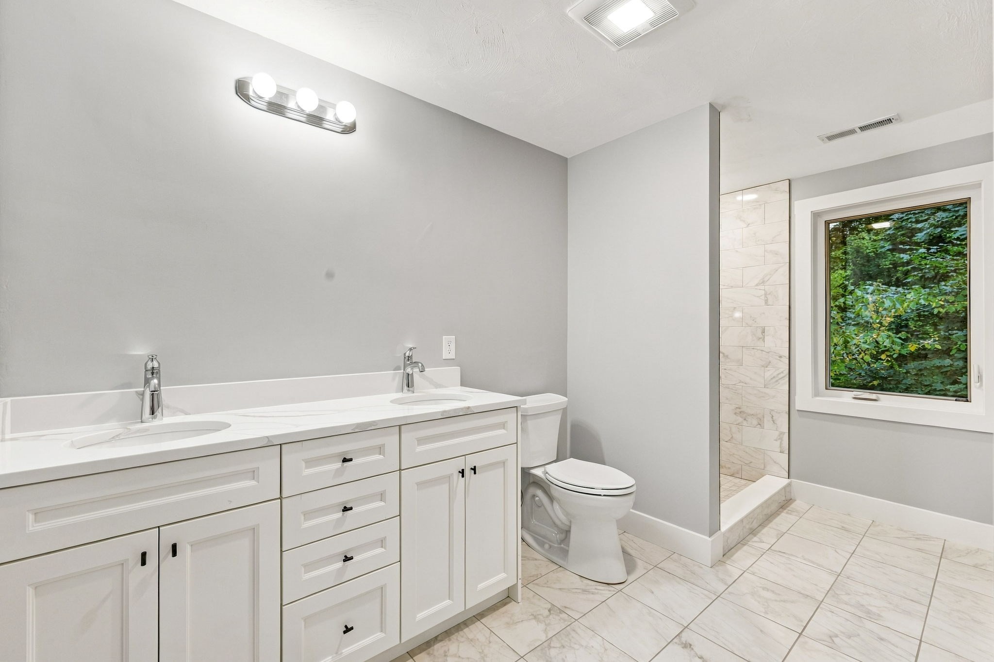 164 Main Street # C Property Photo 16