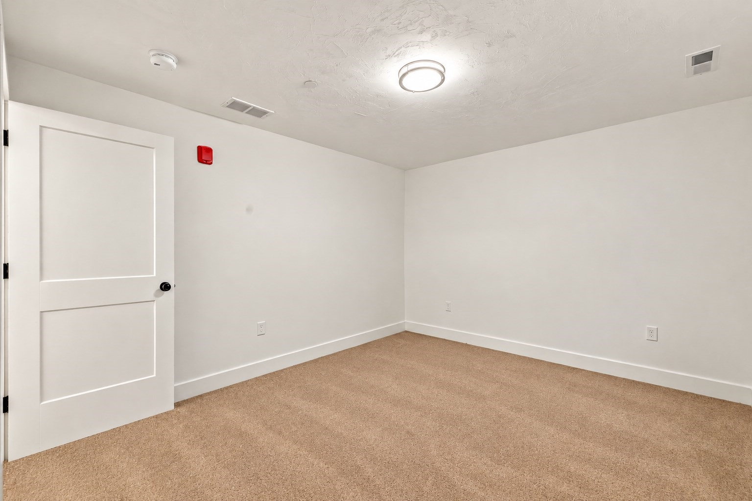 164 Main Street # C Property Photo 19