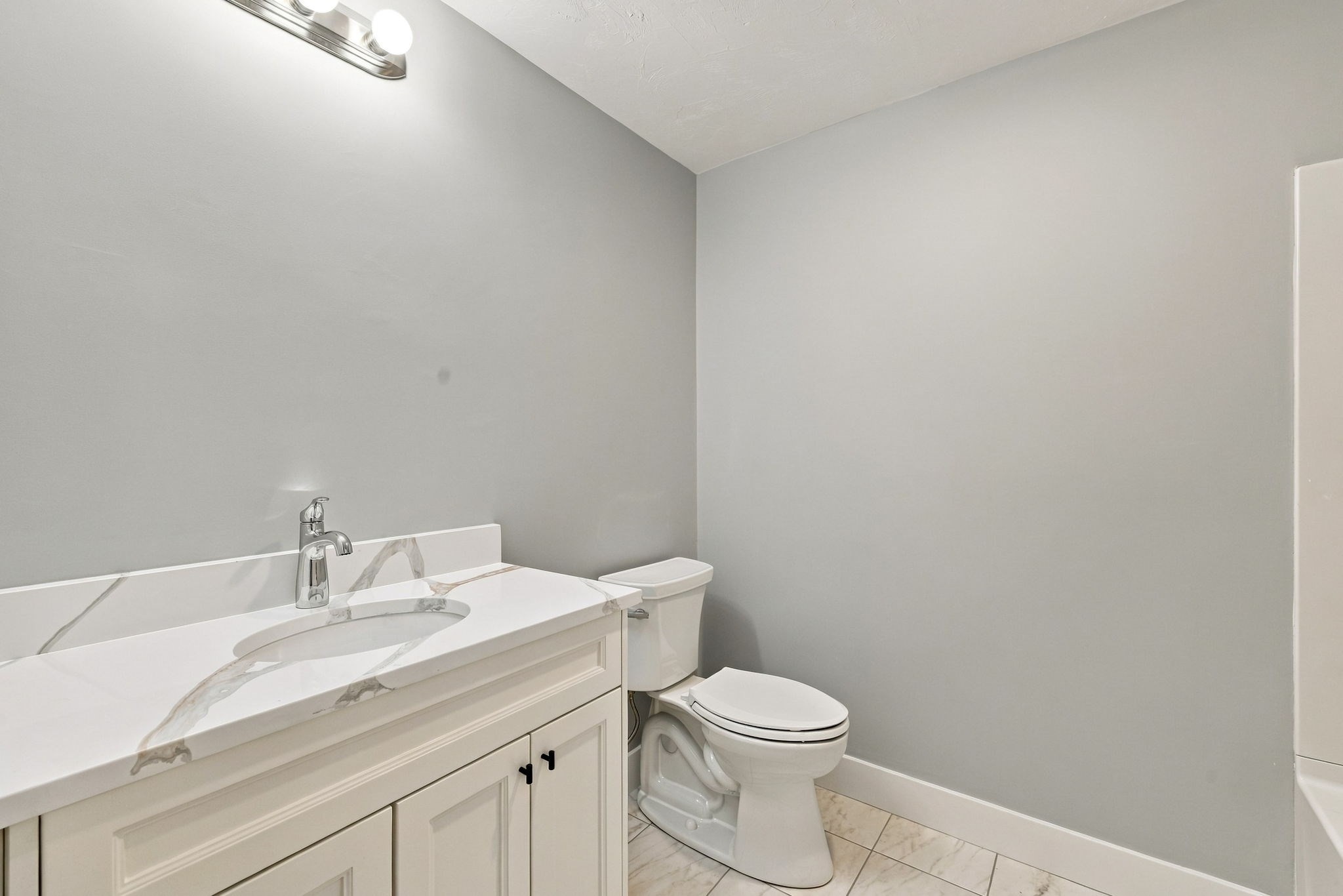164 Main Street # C Property Photo 23