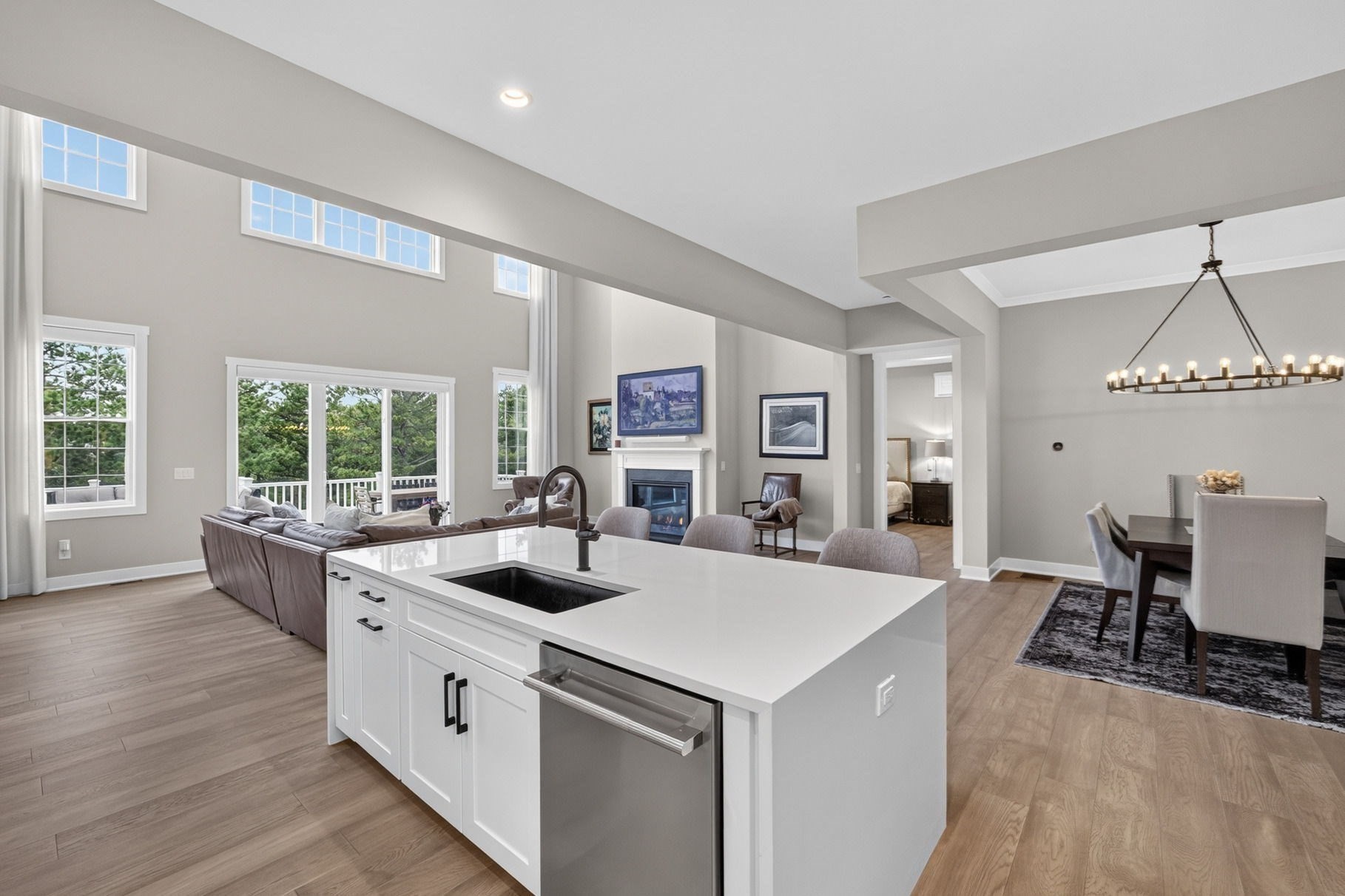 17 Kestrel Heights Property Photo 4