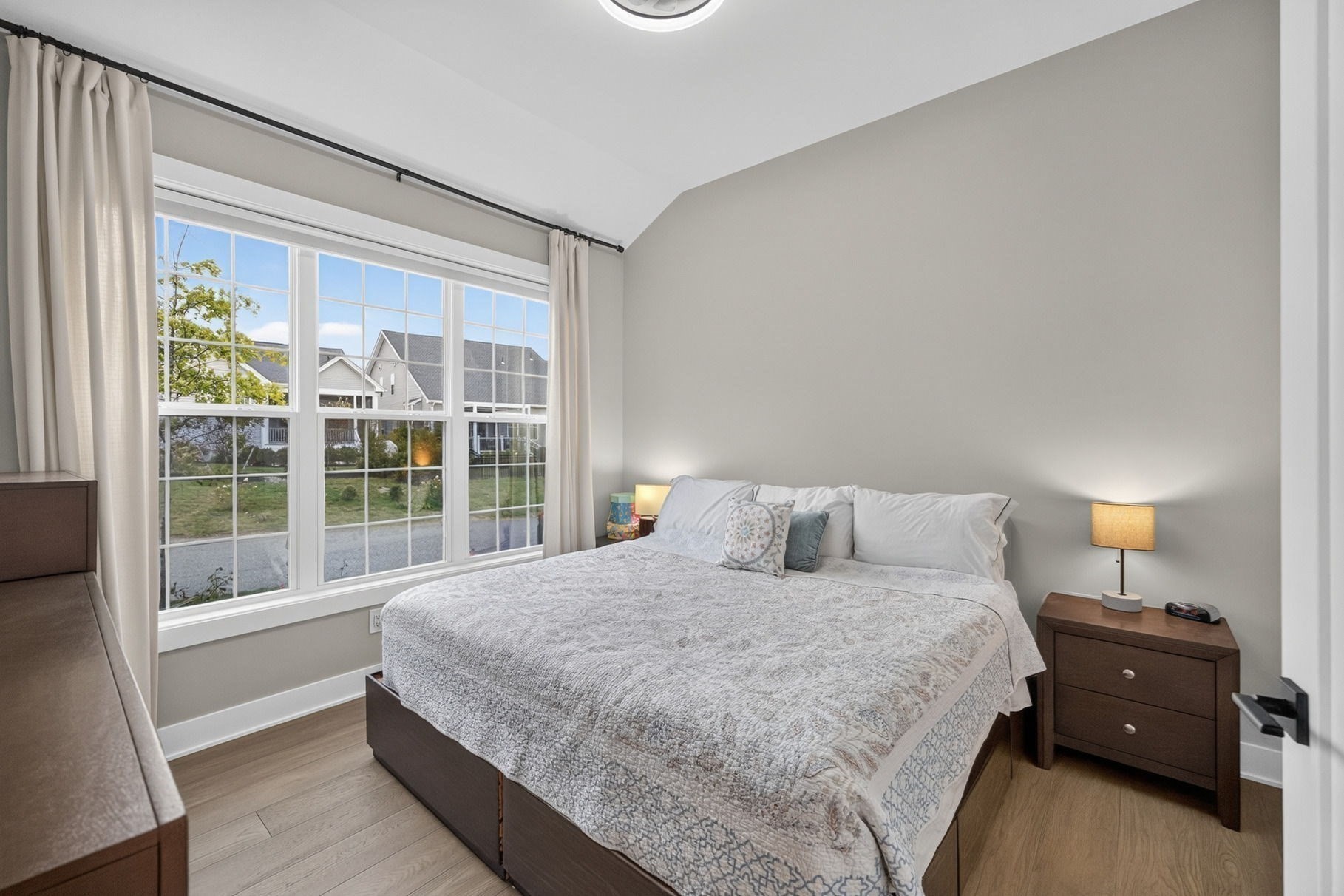 17 Kestrel Heights Property Photo 23