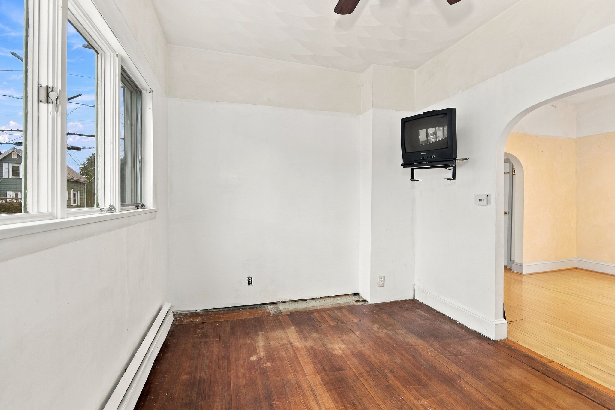 85 Pine St Property Photo 12