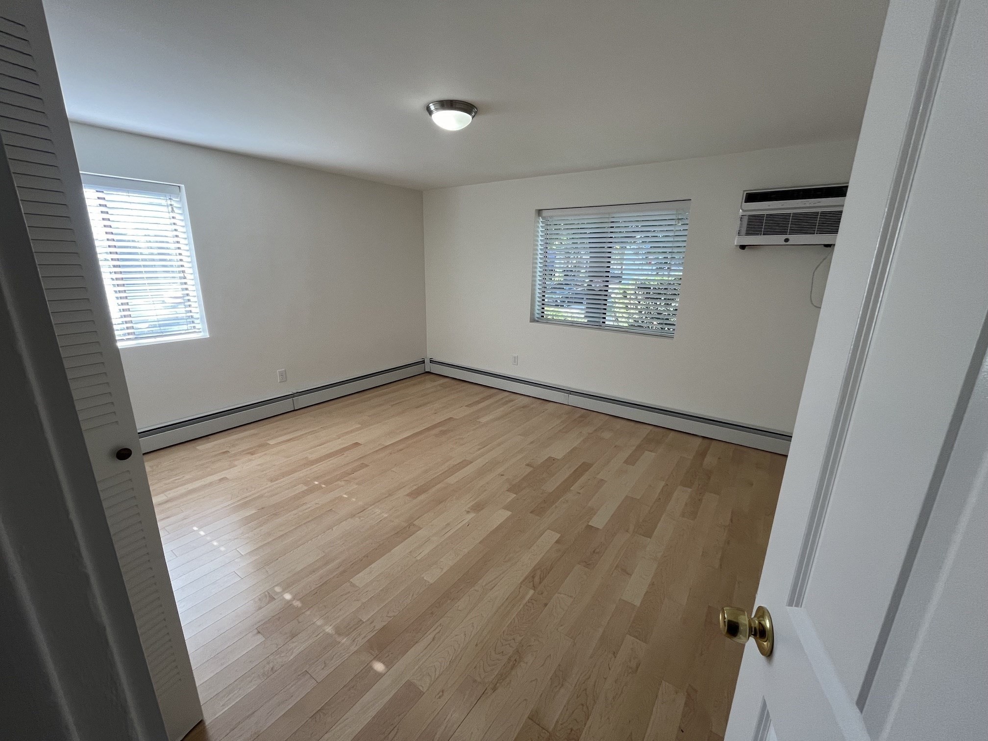 84 Grant St # 2 Property Photo 9