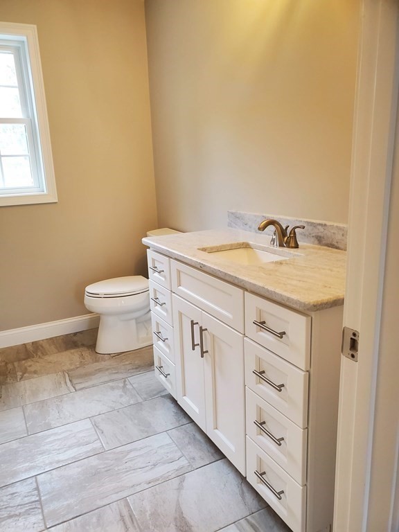 14 Kettle Hill Rd Property Photo 13