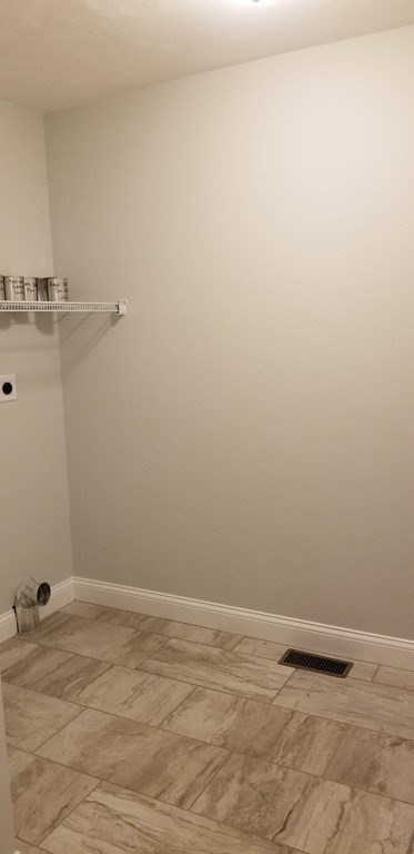 14 Kettle Hill Rd Property Photo 14