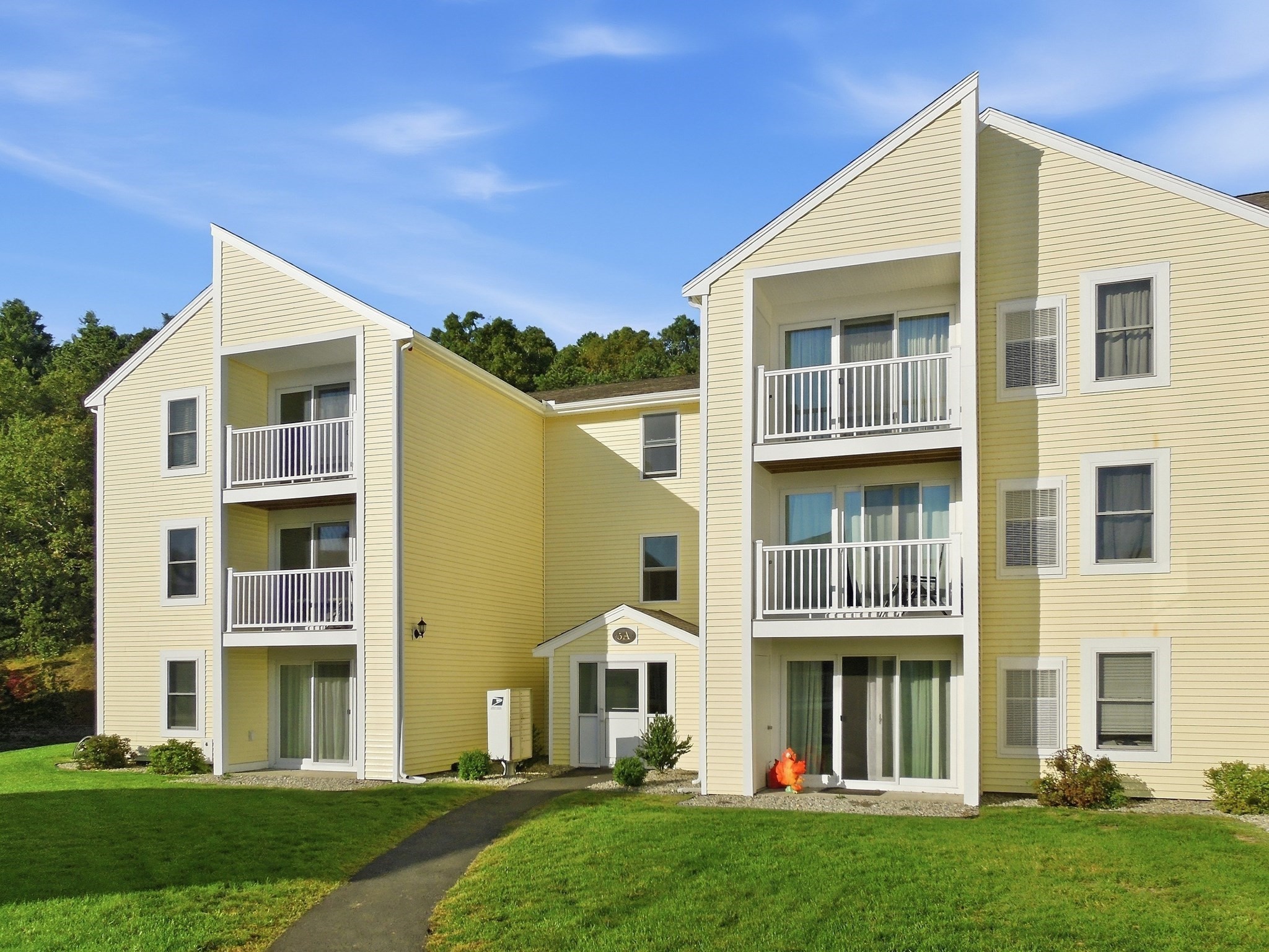 5 Marc Drive Property Photo 1