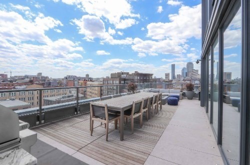 390 Harrison Avenue # 723 Property Photo 22