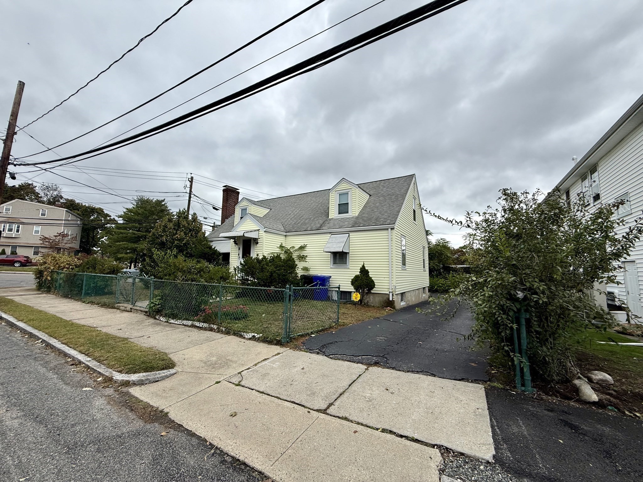 19 Brookdale Rd Property Photo 1