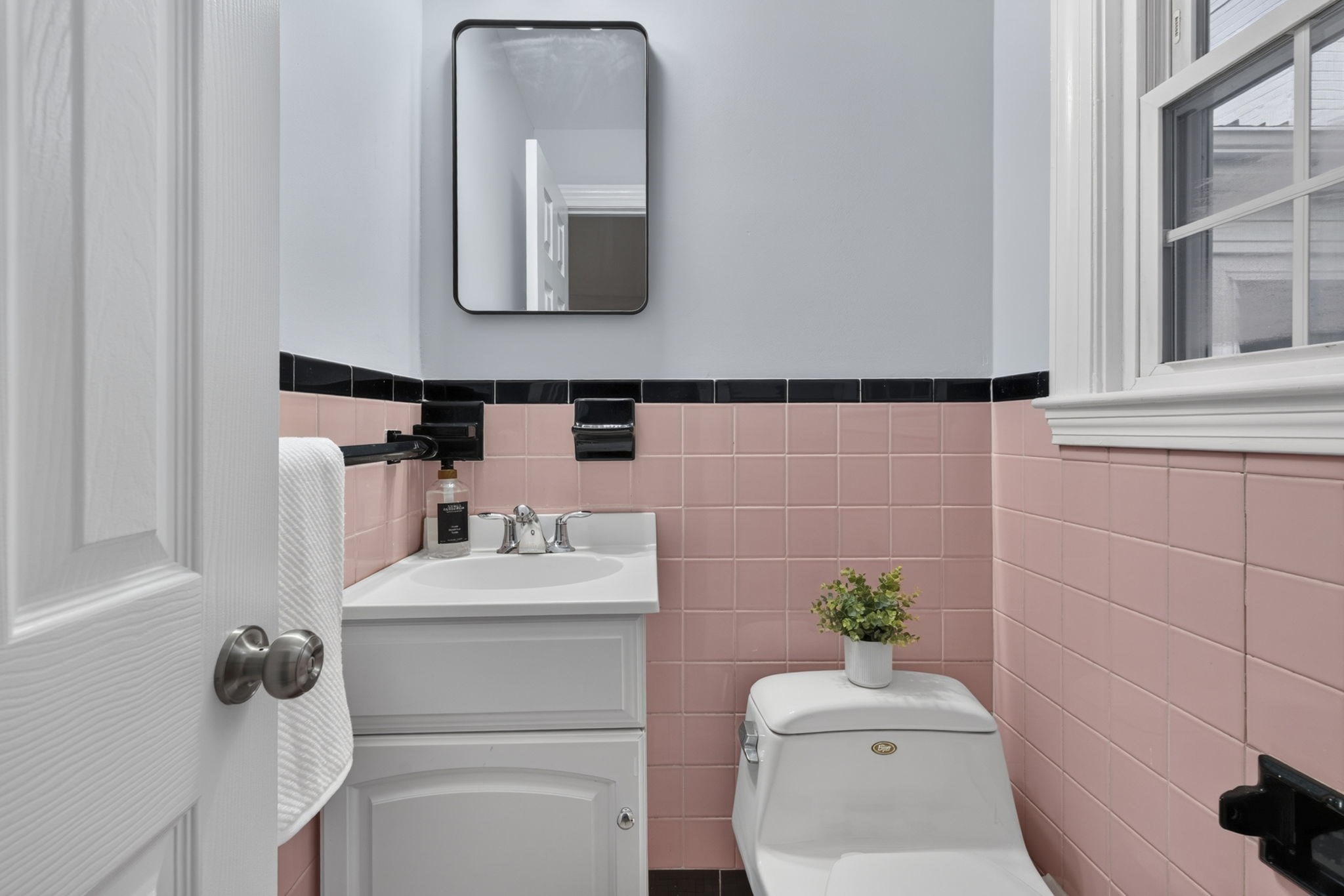 25 Gray Ter Property Photo 30