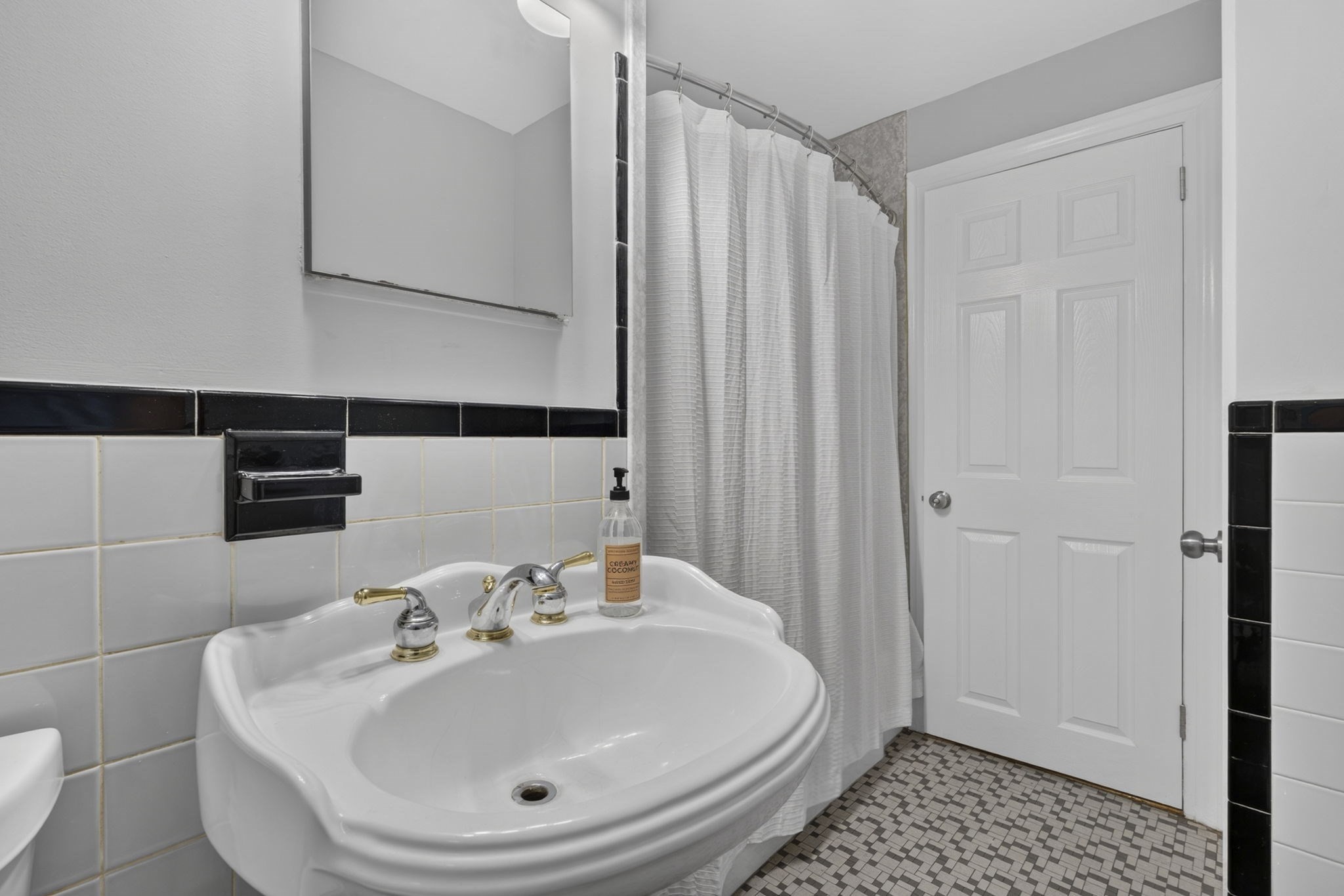 25 Gray Ter Property Photo 31