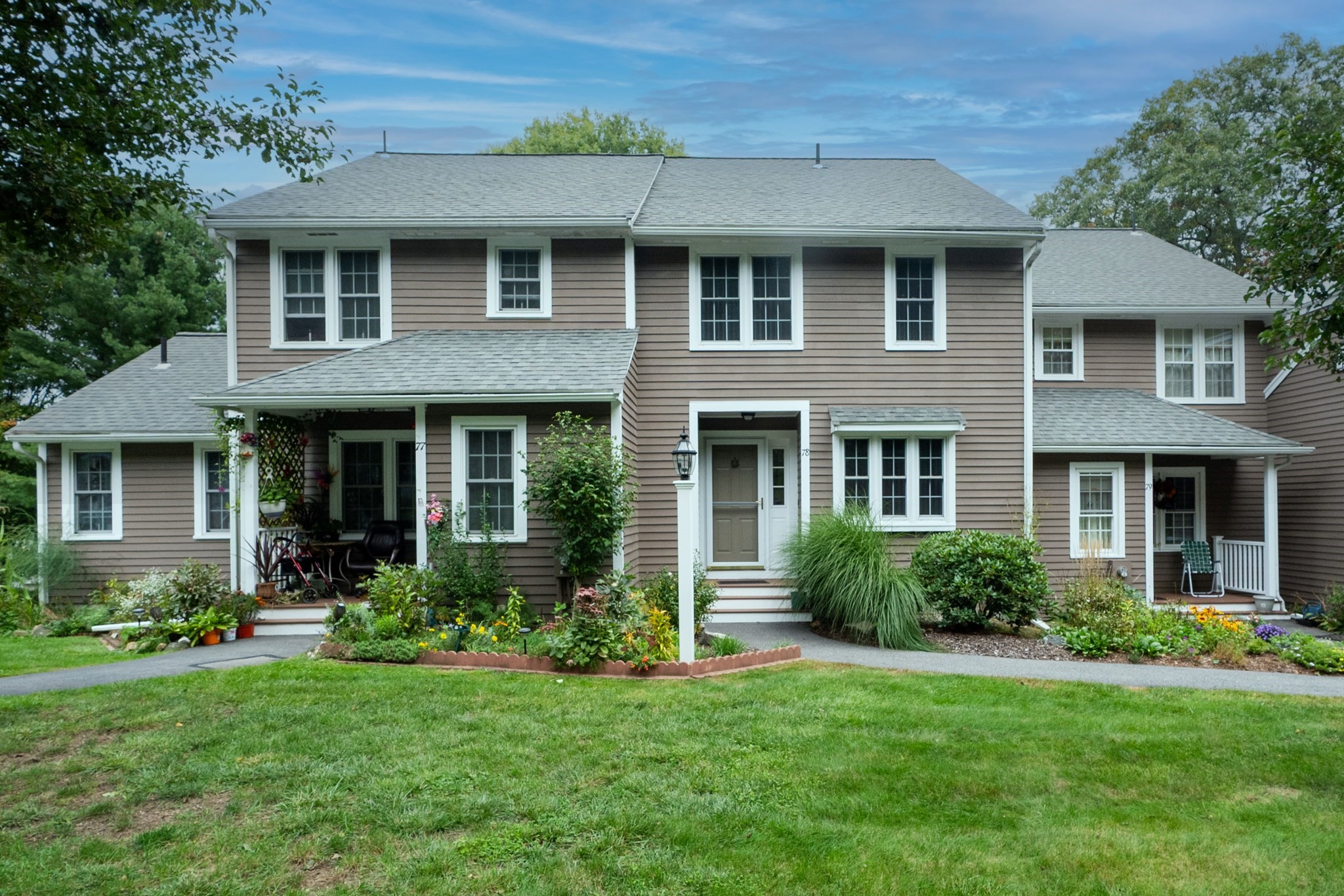 78 Laurelwood Dr # 78 Property Photo 1