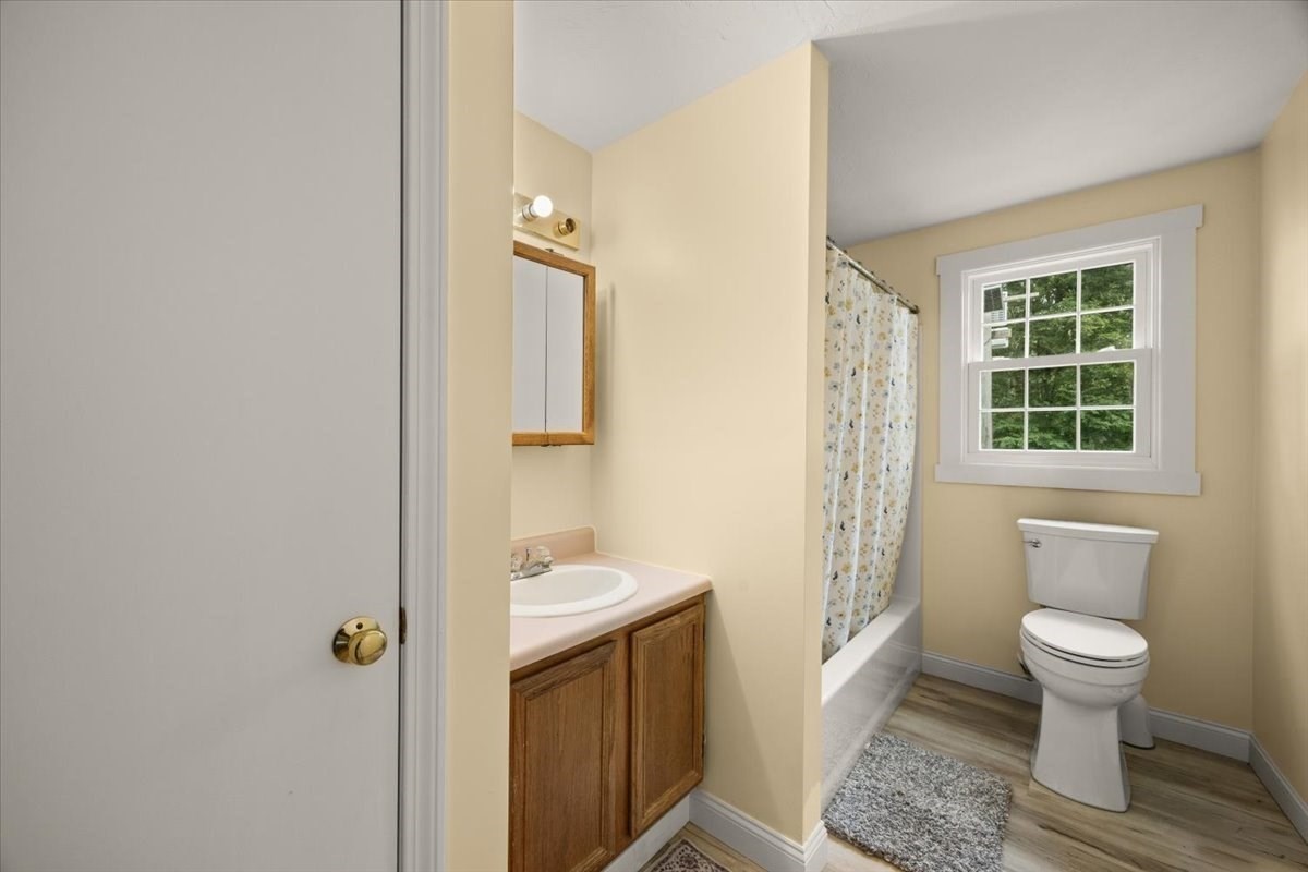 49 Benson St Property Photo 10