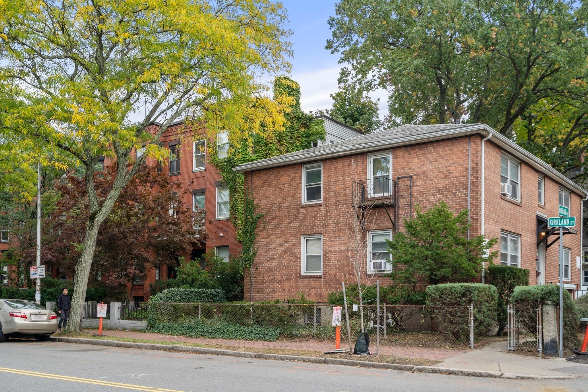 48 Kirkland Street Property Photo 2
