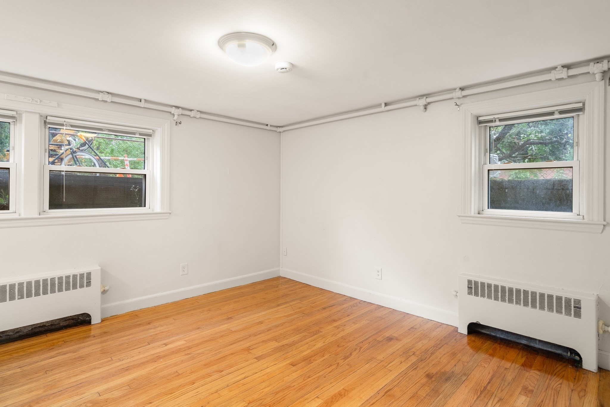 48 Kirkland Street Property Photo 8