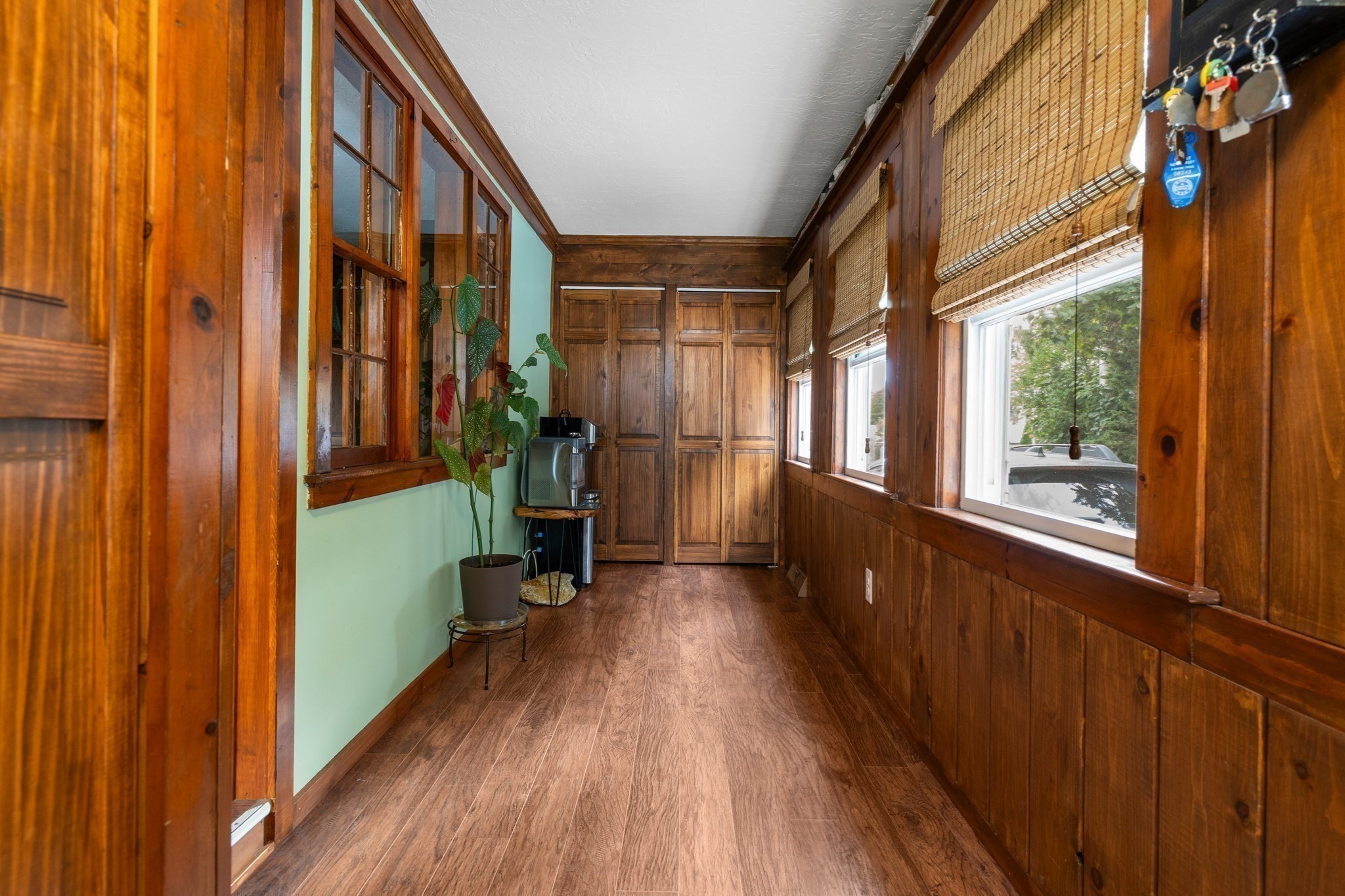 24 Avenue C Property Photo 7