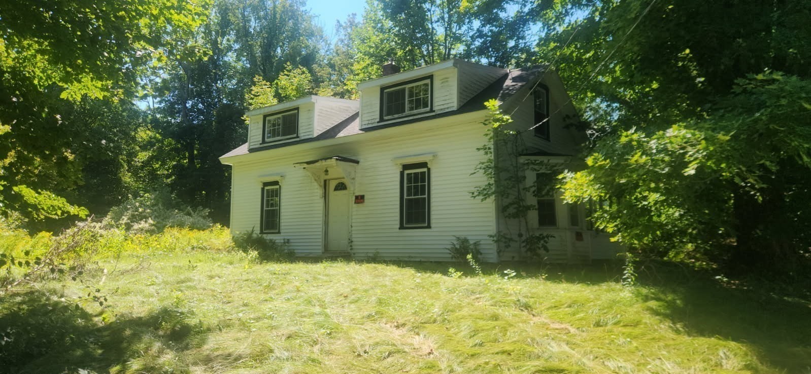 153 Main St Property Photo 2
