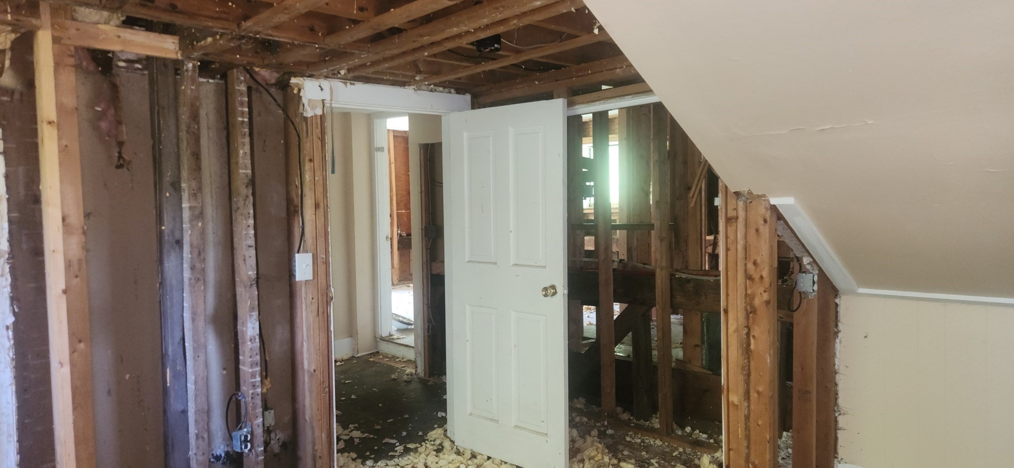 153 Main St Property Photo 7