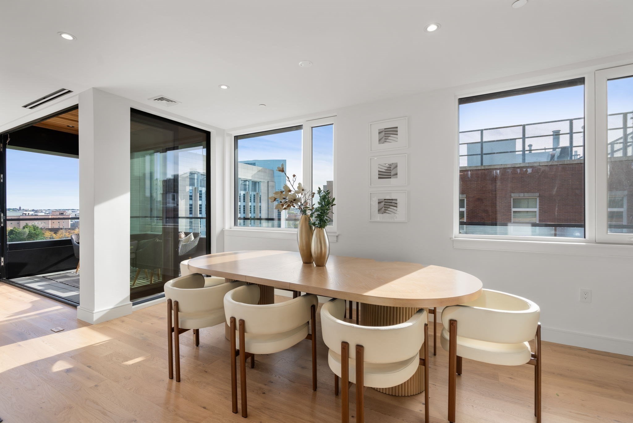 595 Albany Street Ph Property Photo 16