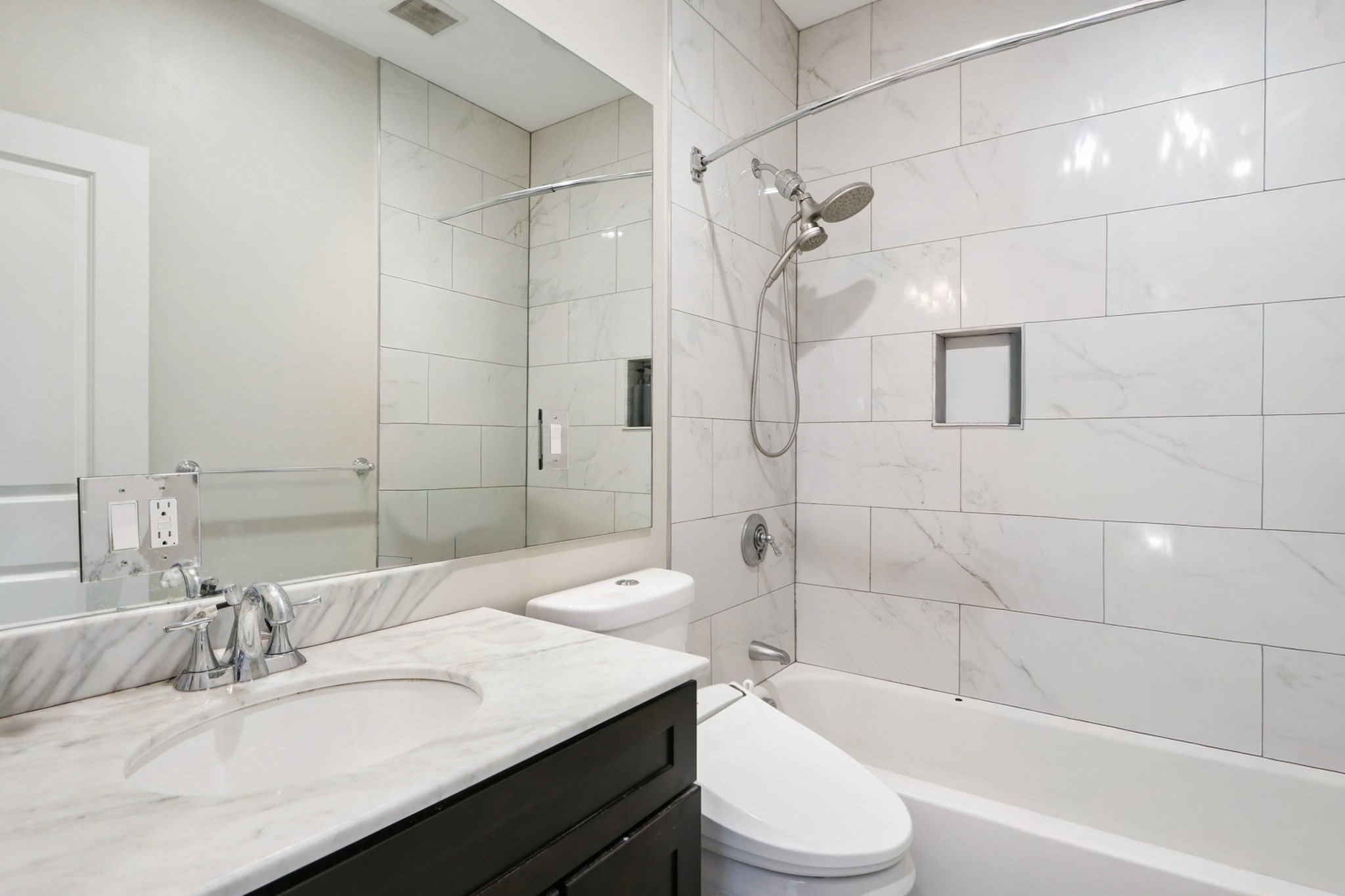 1048 Saratoga Street # 3 Property Photo 15