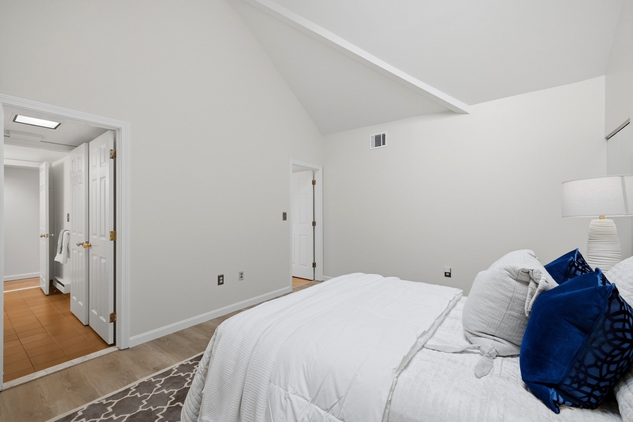 94 Newbury Ave # 402 Property Photo 21