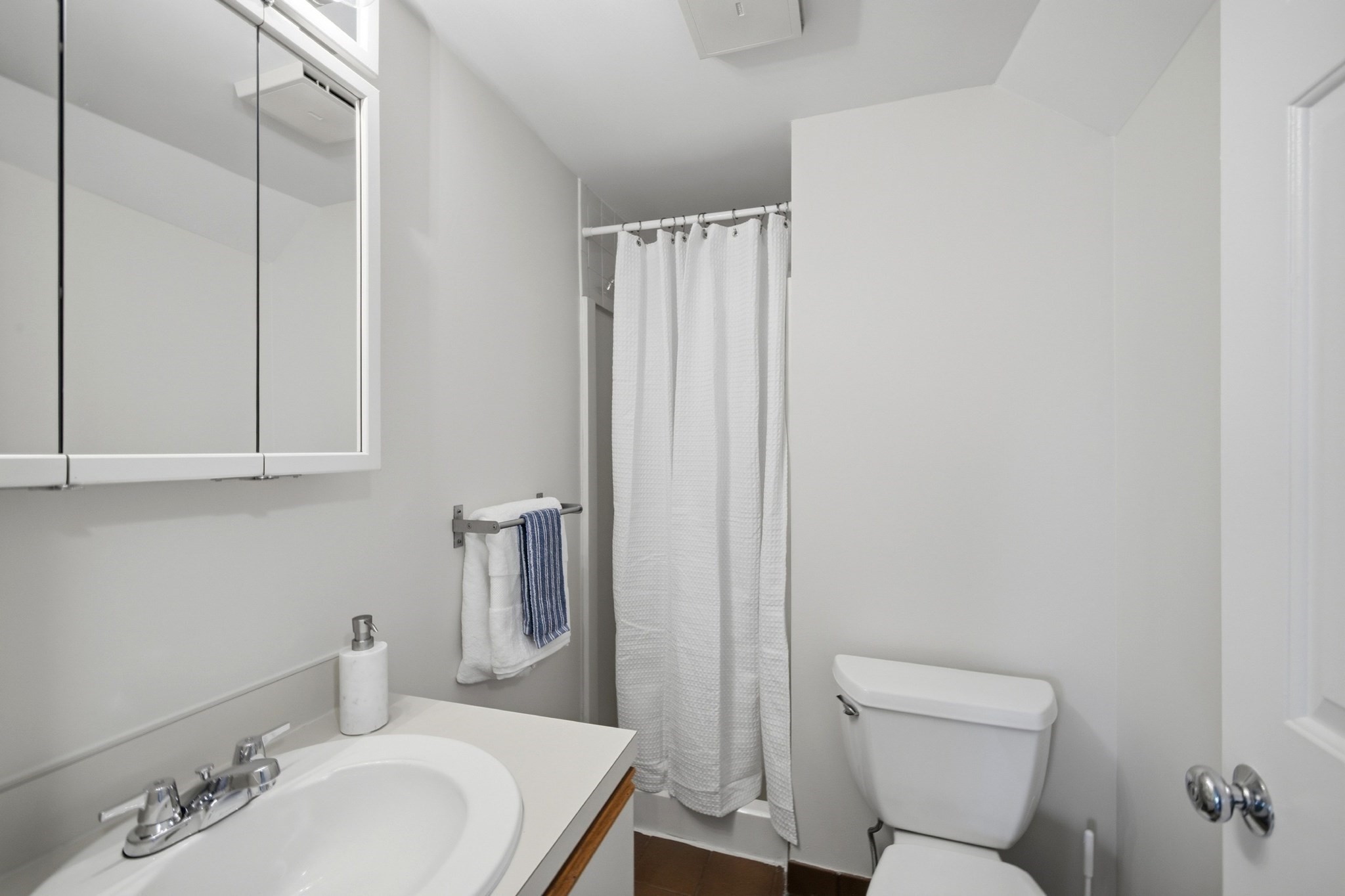 94 Newbury Ave # 402 Property Photo 30