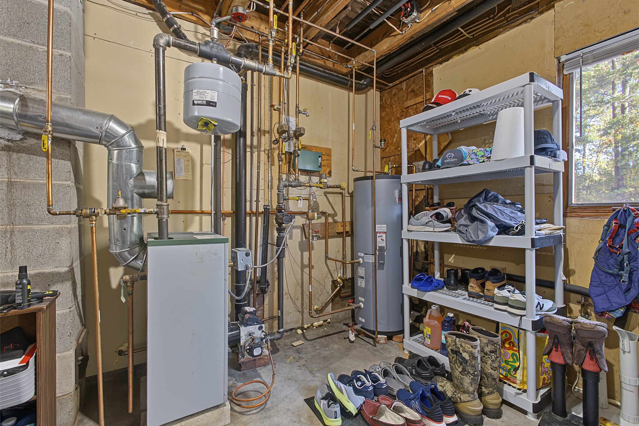 306 Thompson Rd Property Photo 29
