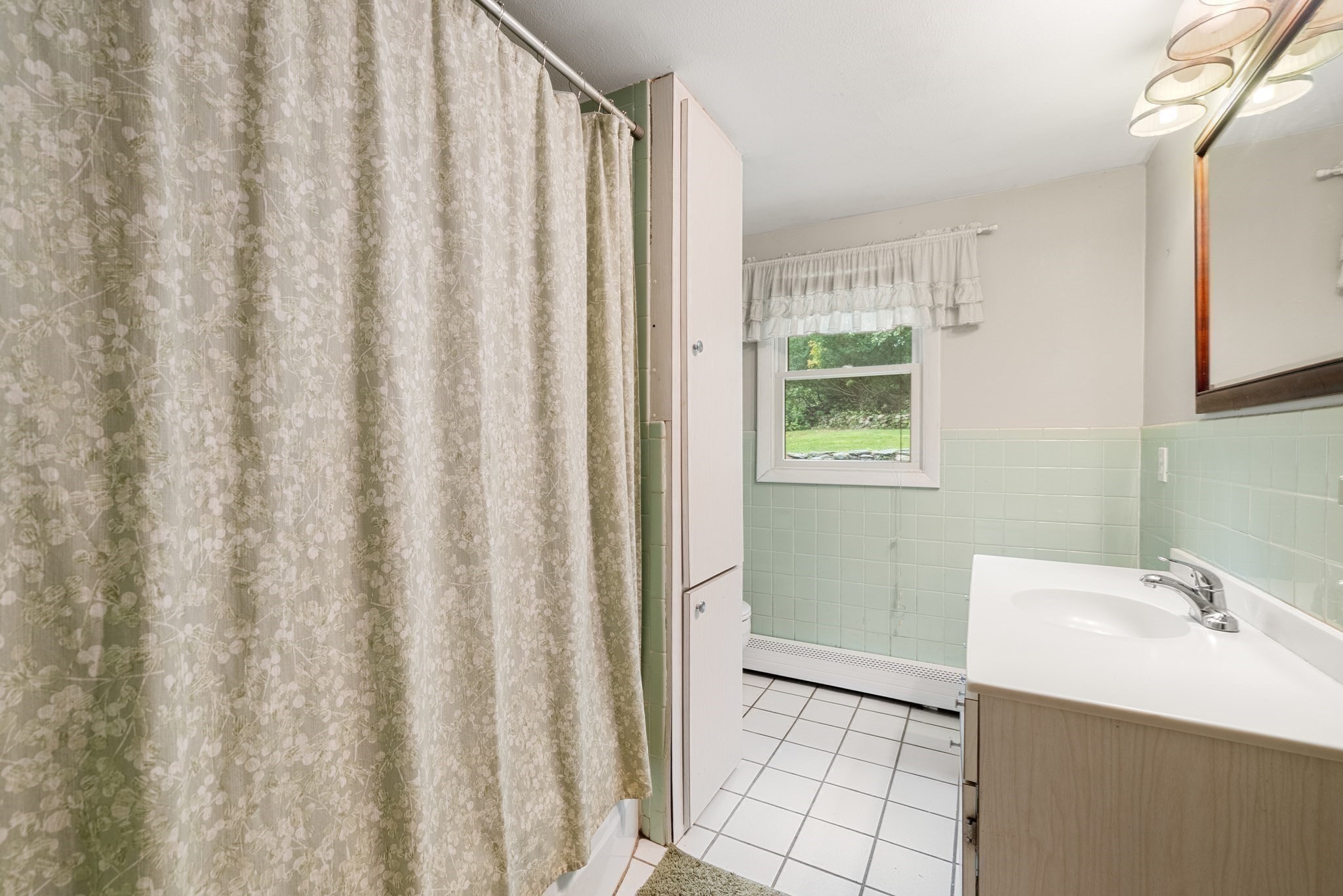 208 Mount Vernon Rd E Property Photo 16