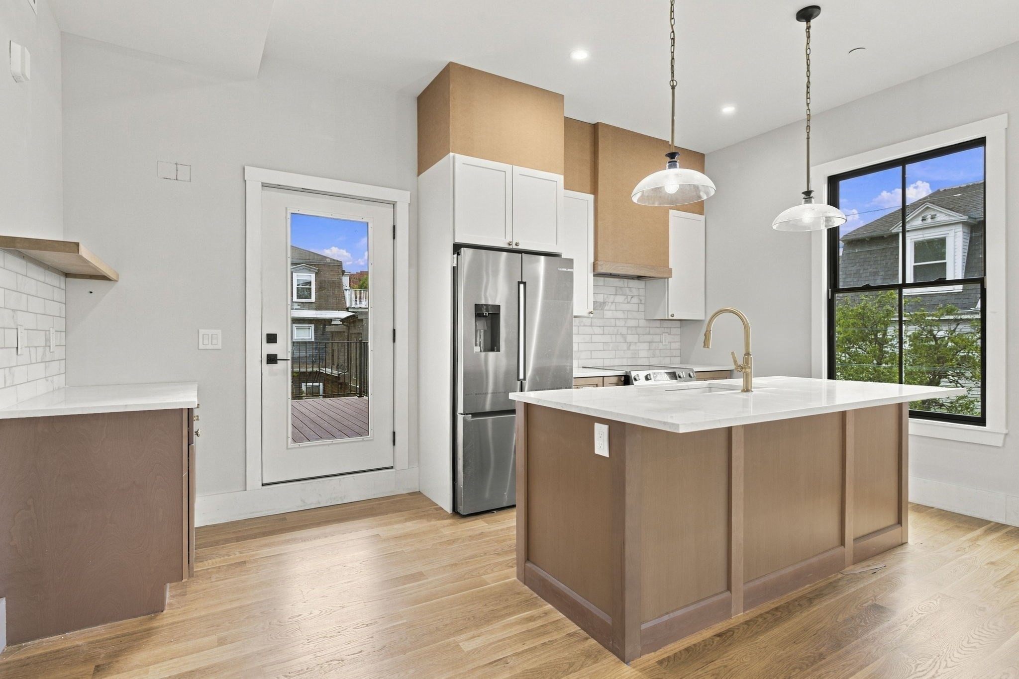 93 Moreland Street Property Photo 1