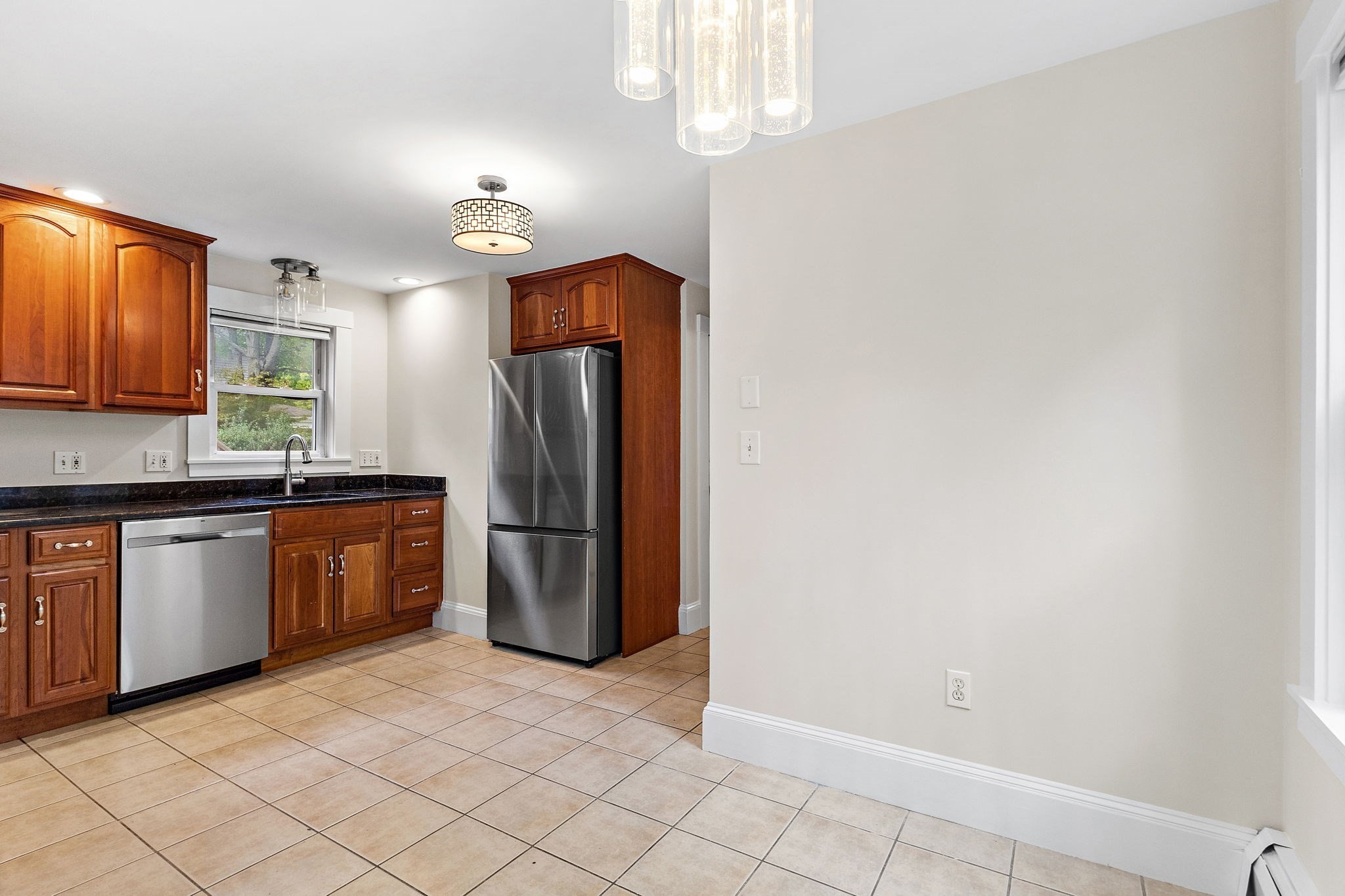 22 Salem St. # 1 Property Photo 6