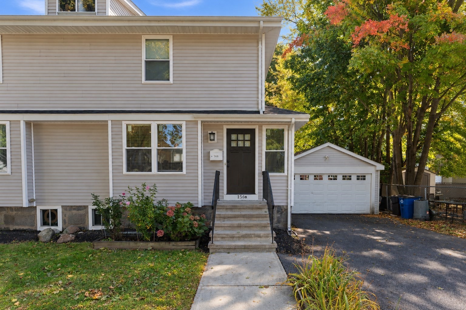 156 Elmwood Ave # B Property Photo 5