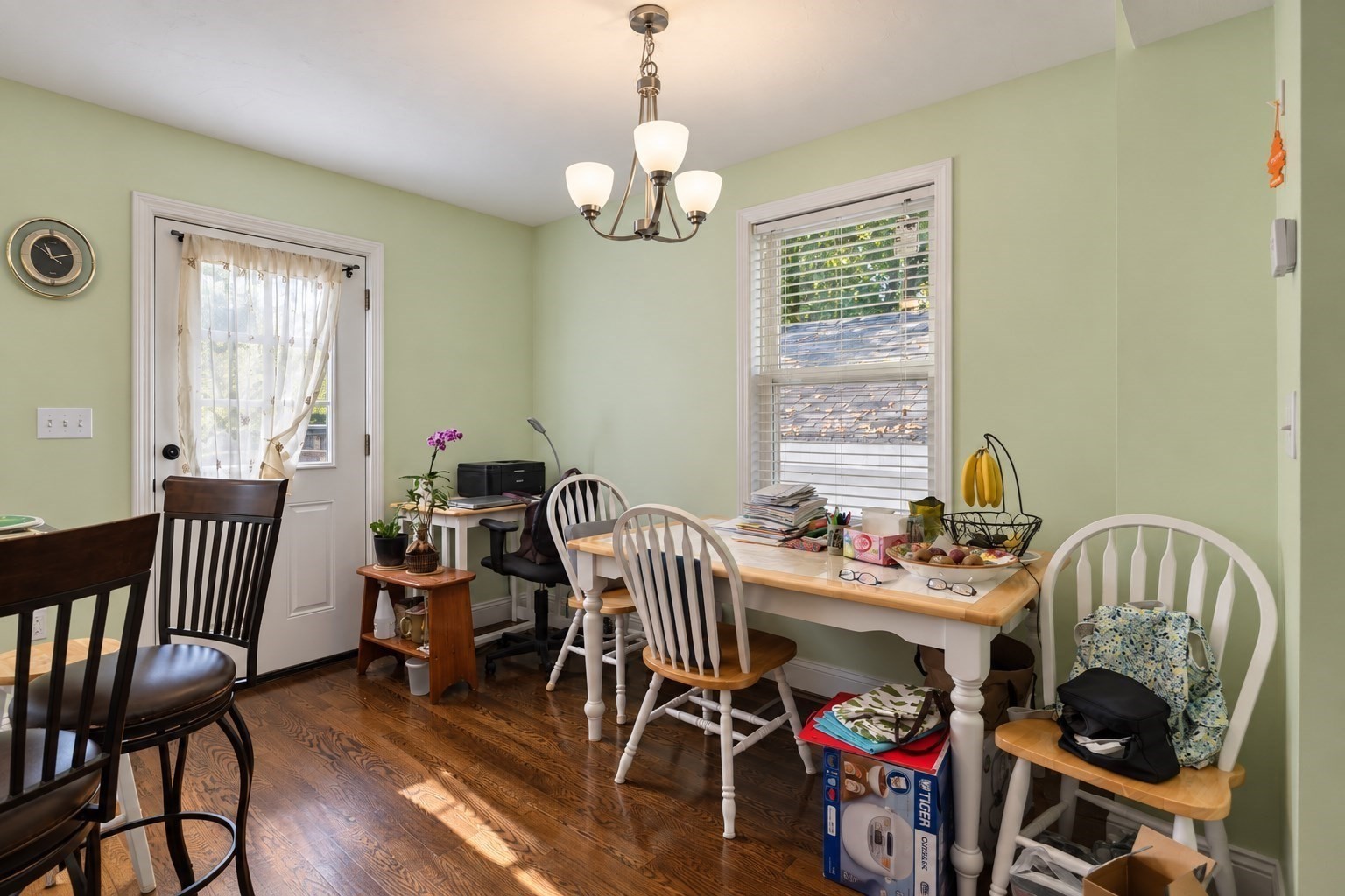 156 Elmwood Ave # B Property Photo 11