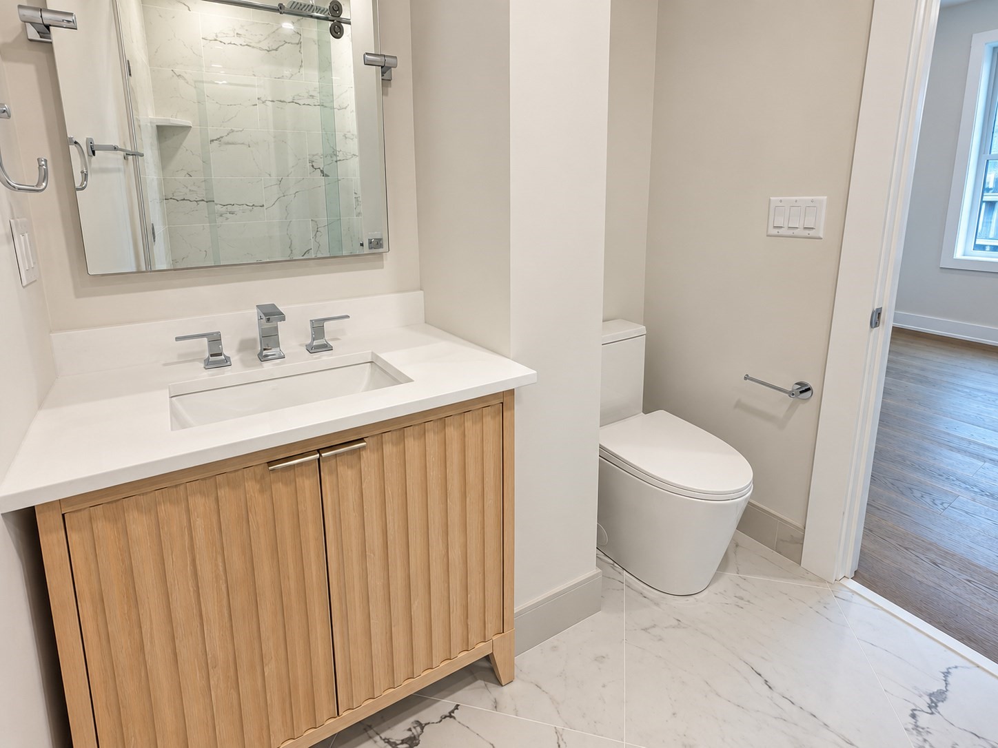 804 East 7th Street # 302 Property Photo 11