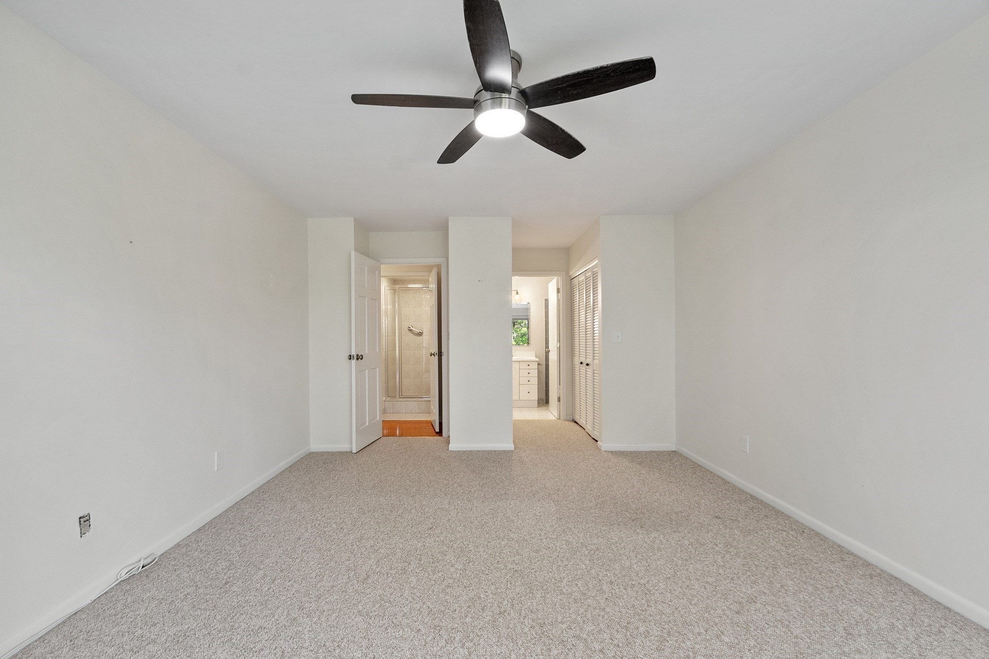 234 Nesmith St # 14 Property Photo 28