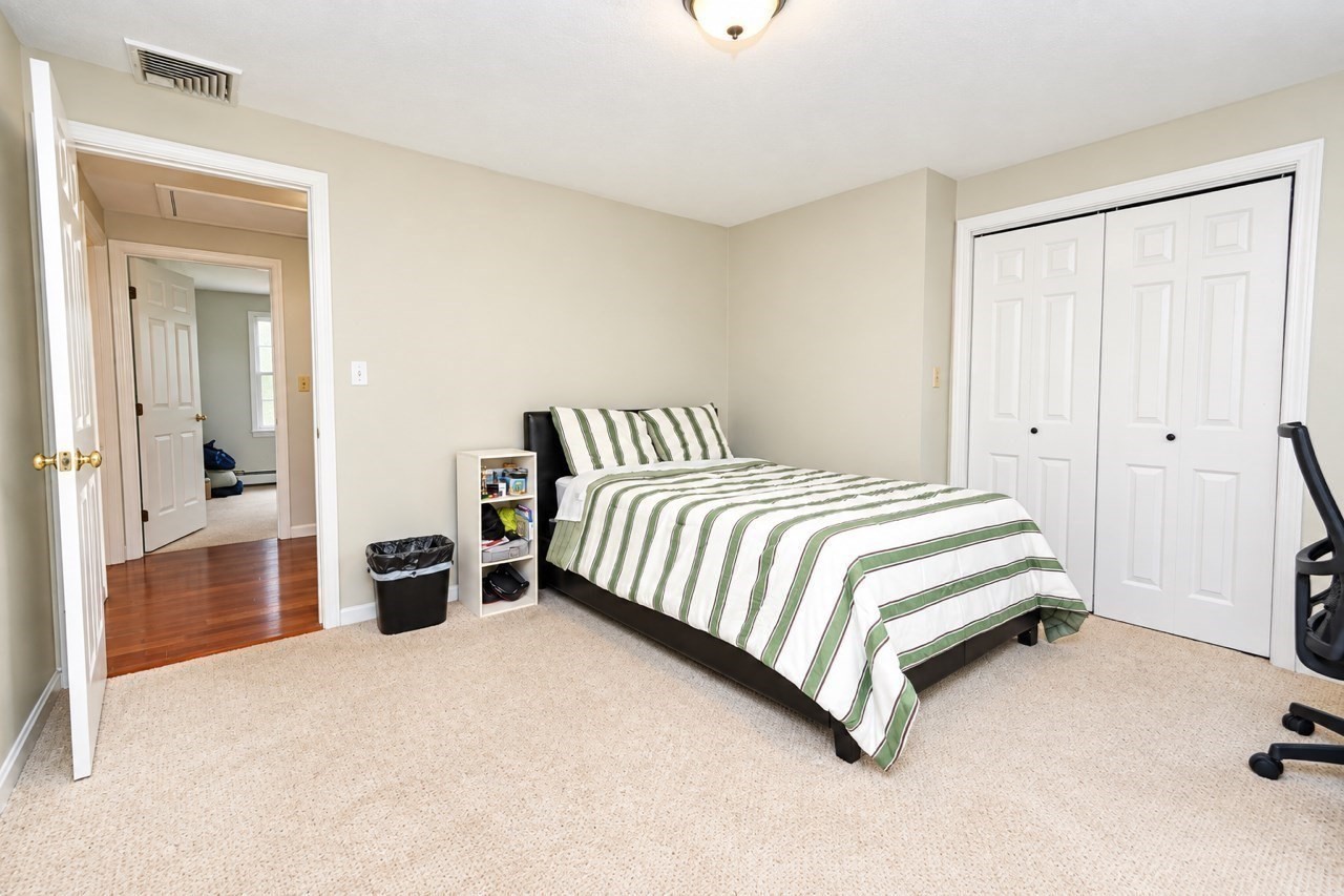 80 Bow Ridge Property Photo 20