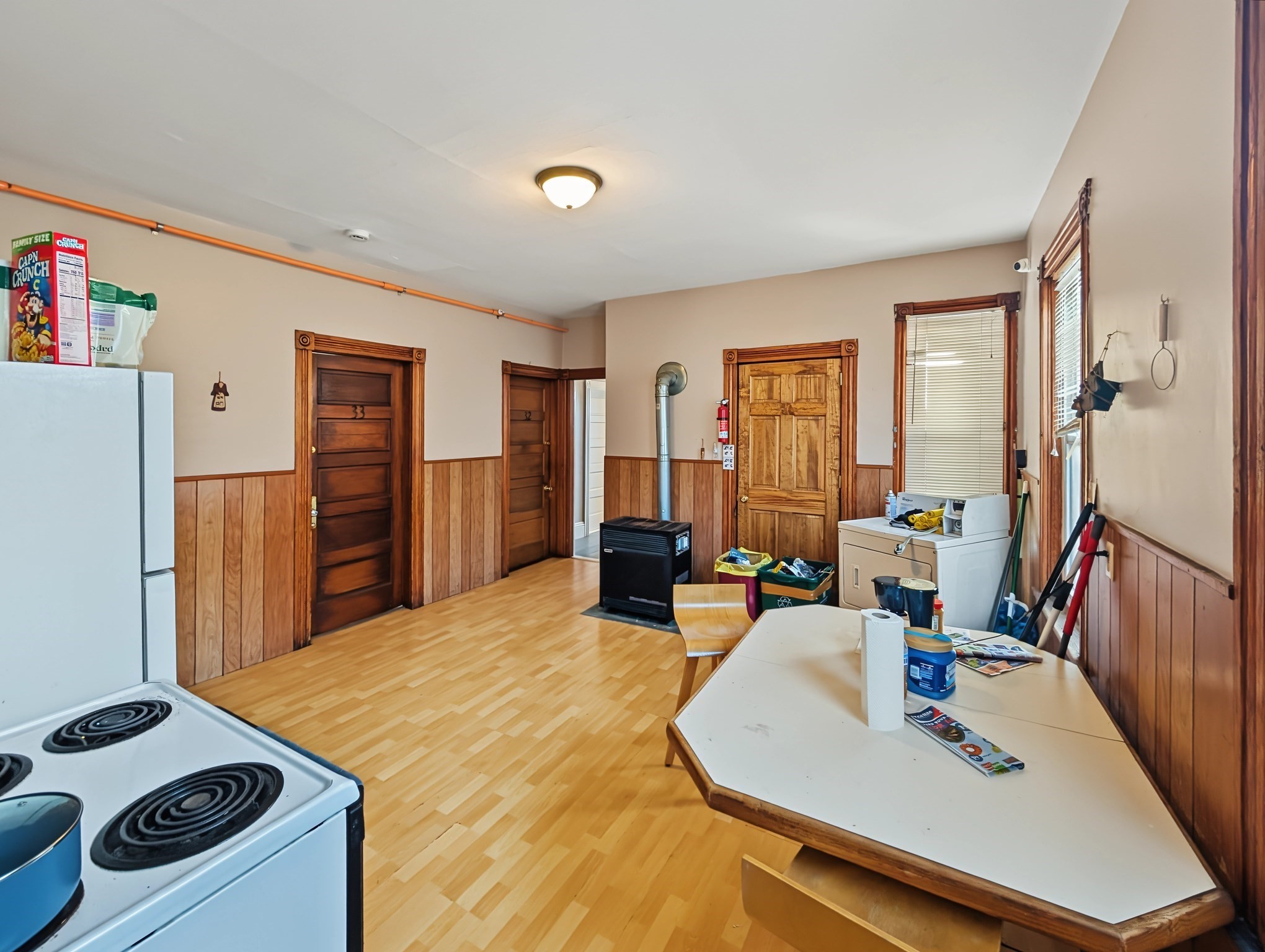 19 Perry Ave Property Photo 3