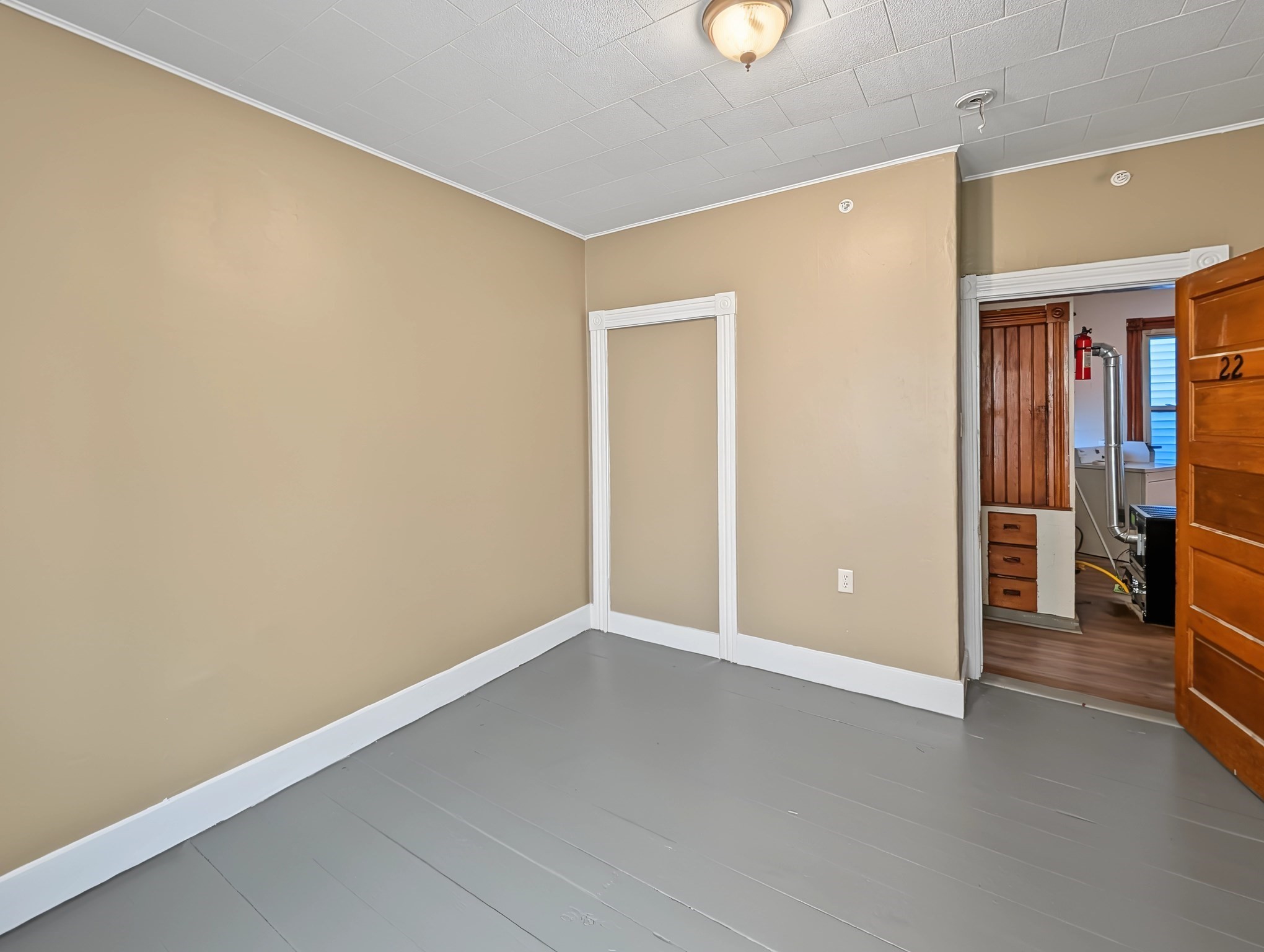 19 Perry Ave Property Photo 19