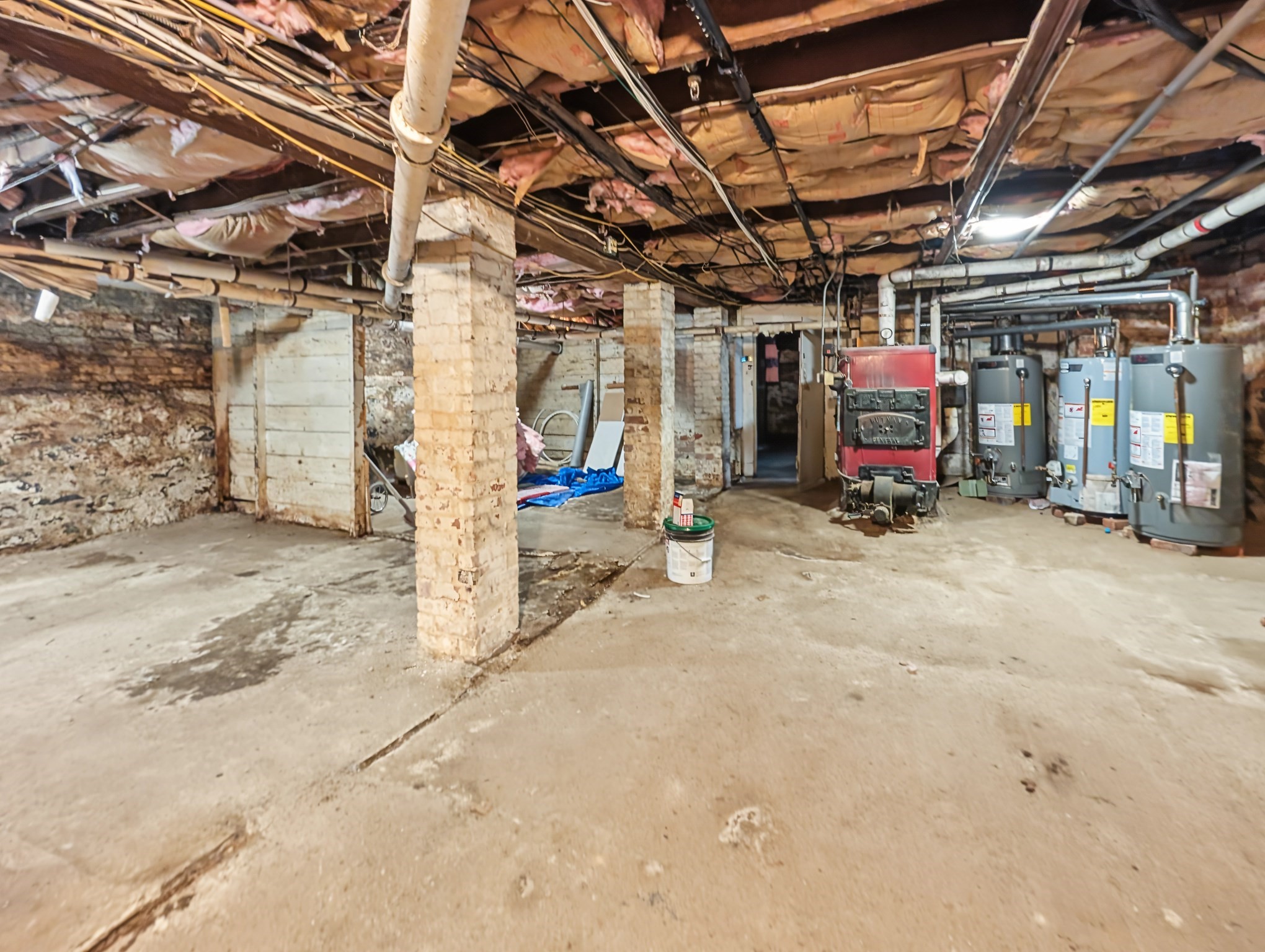 19 Perry Ave Property Photo 39