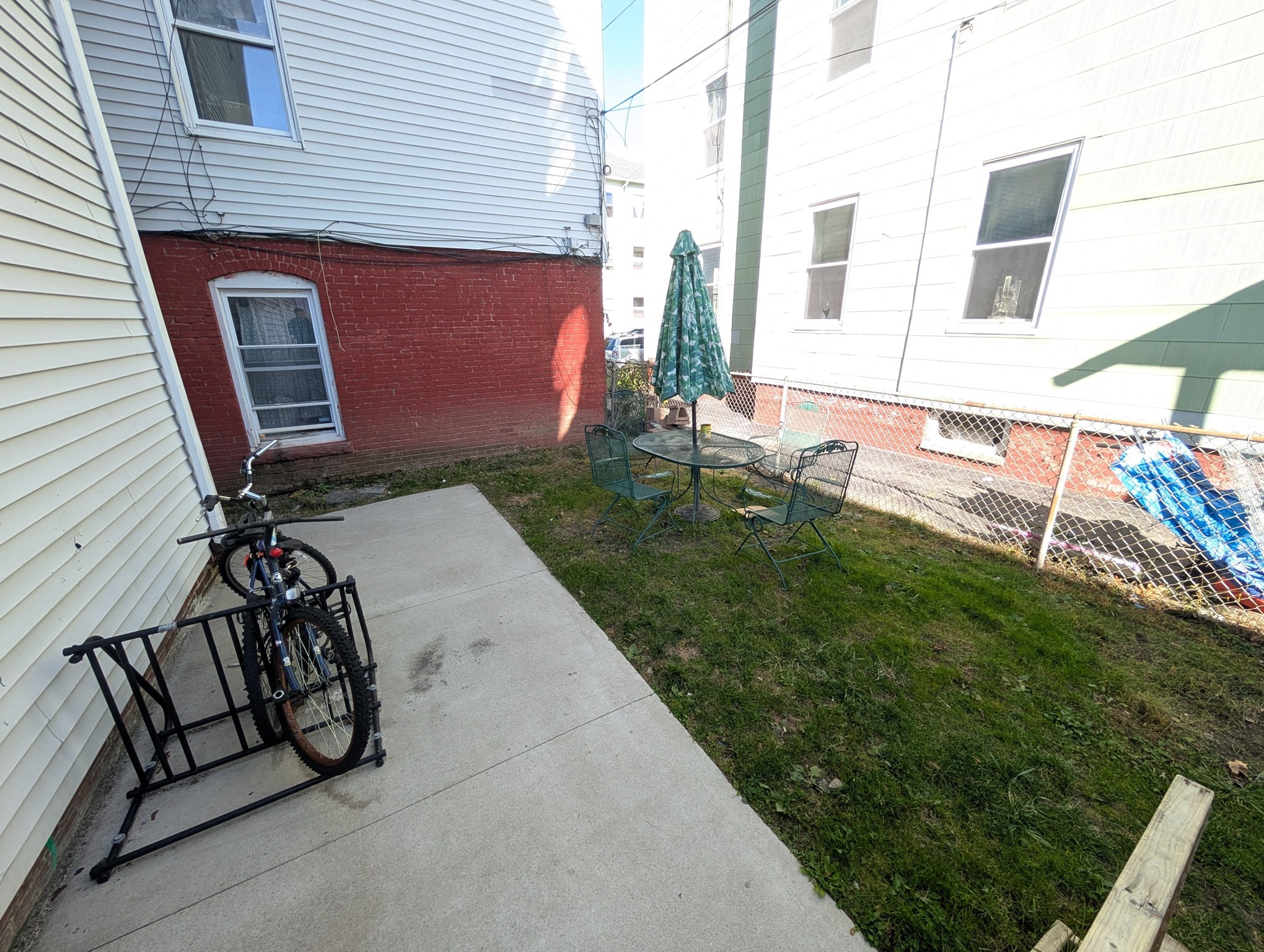 19 Perry Ave Property Photo 40