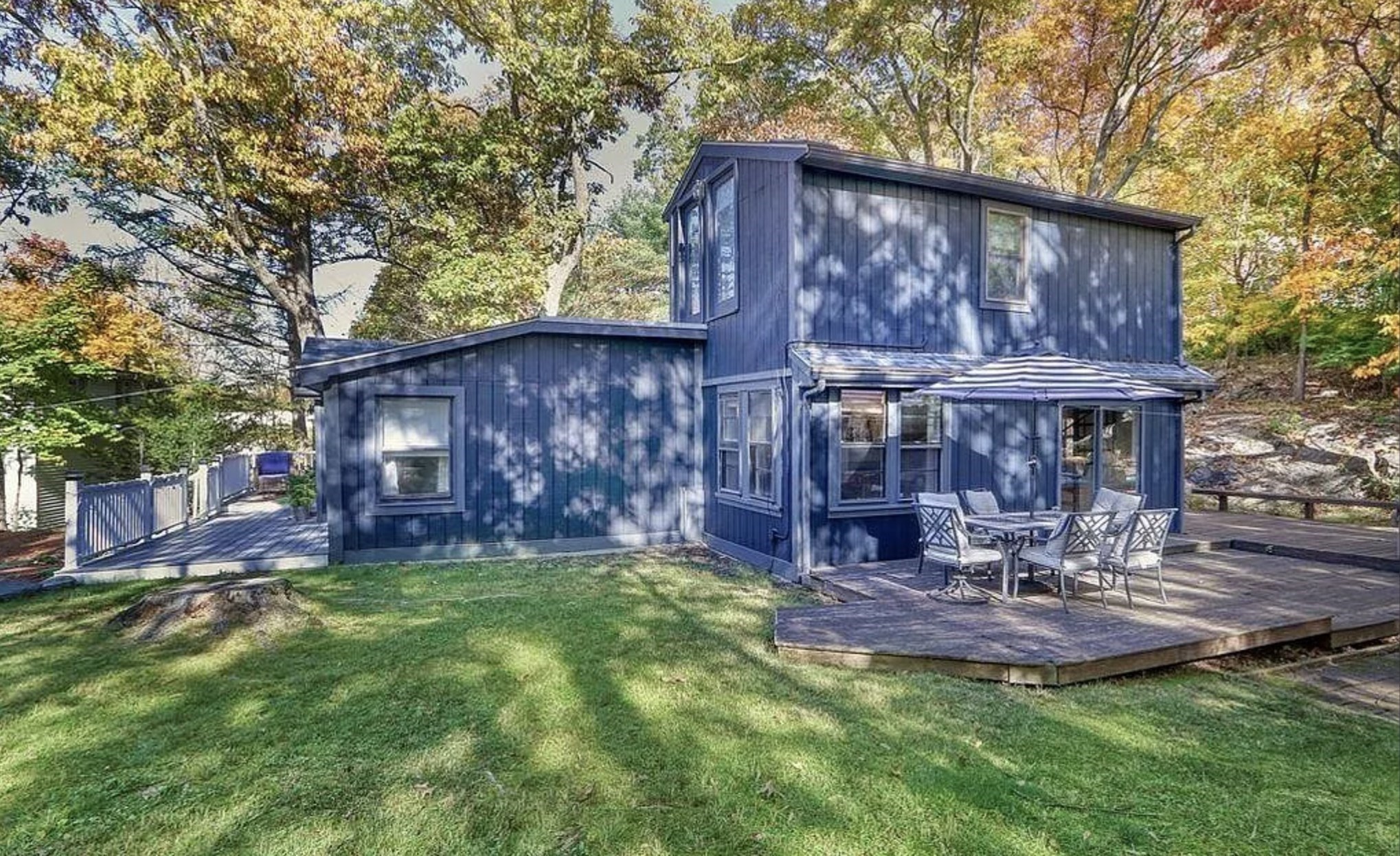 7 West St Property Photo 1