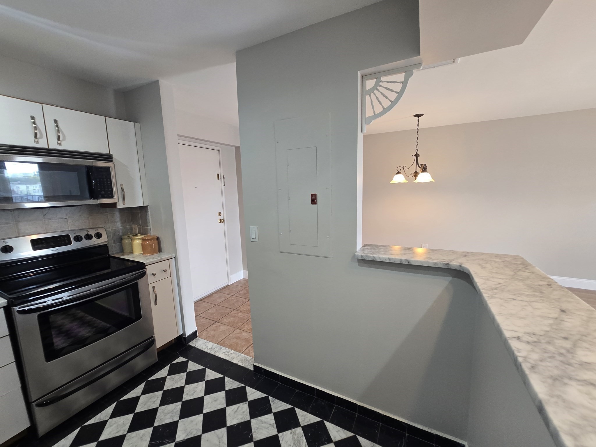 500 Washington St # 409 Property Photo 11