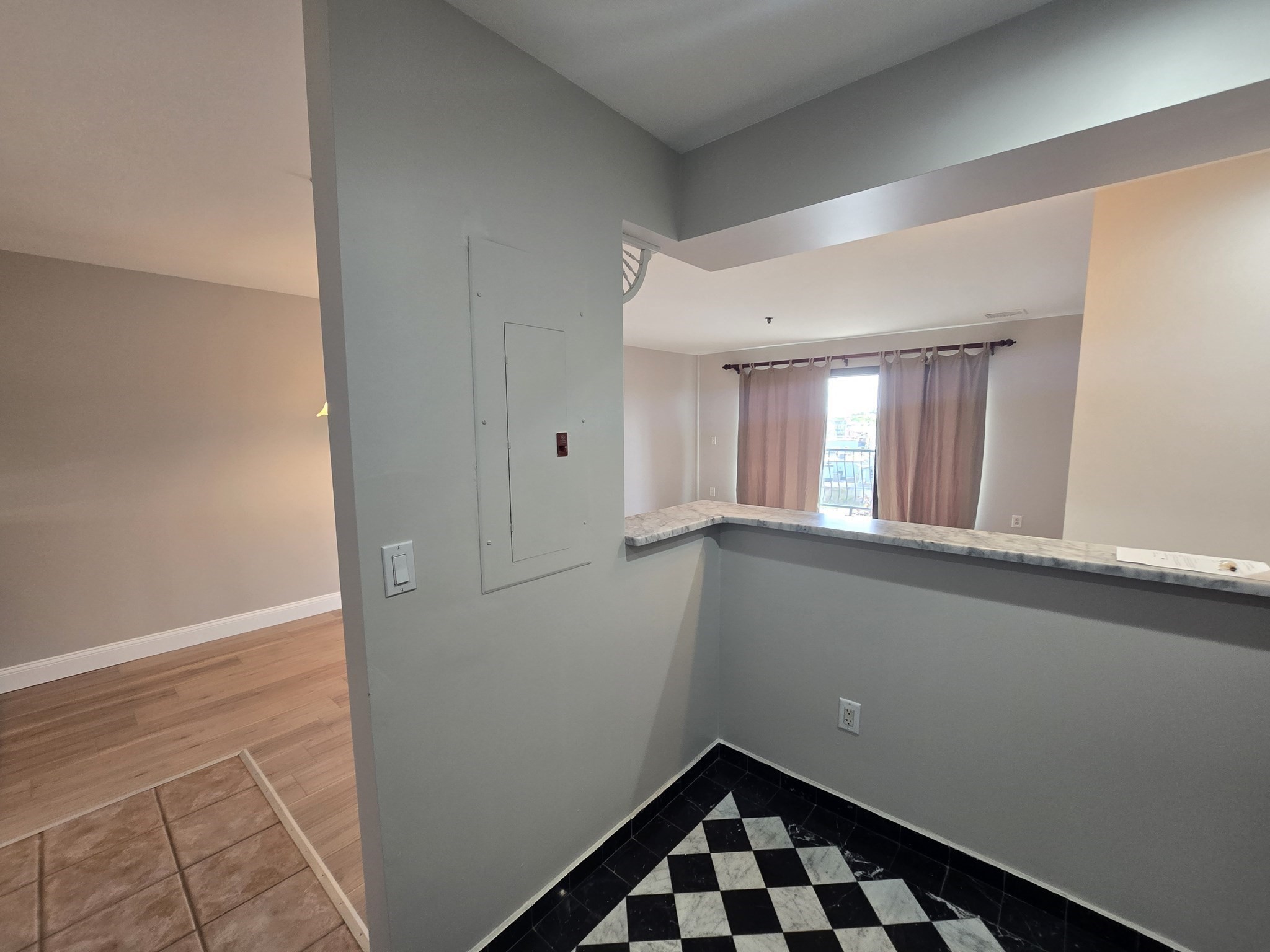 500 Washington St # 409 Property Photo 12