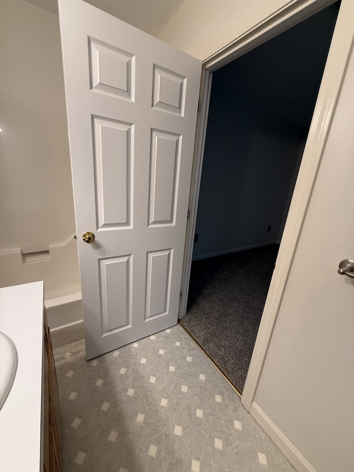 15 Stallbrook Rd # 15 Property Photo 12