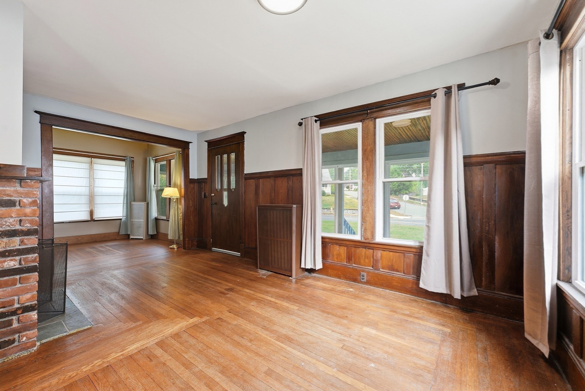 102 Tiffany St Property Photo 13