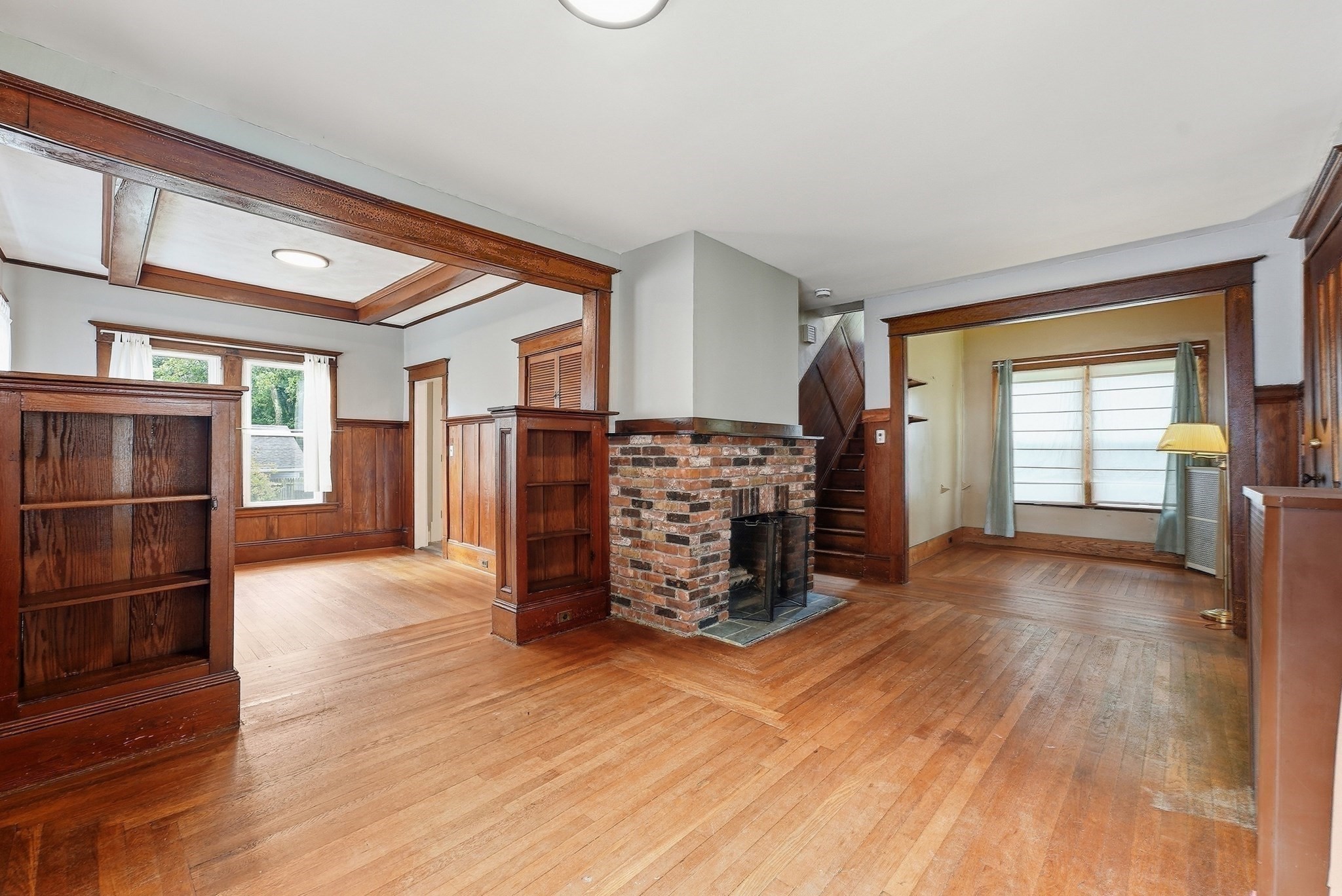 102 Tiffany St Property Photo 15