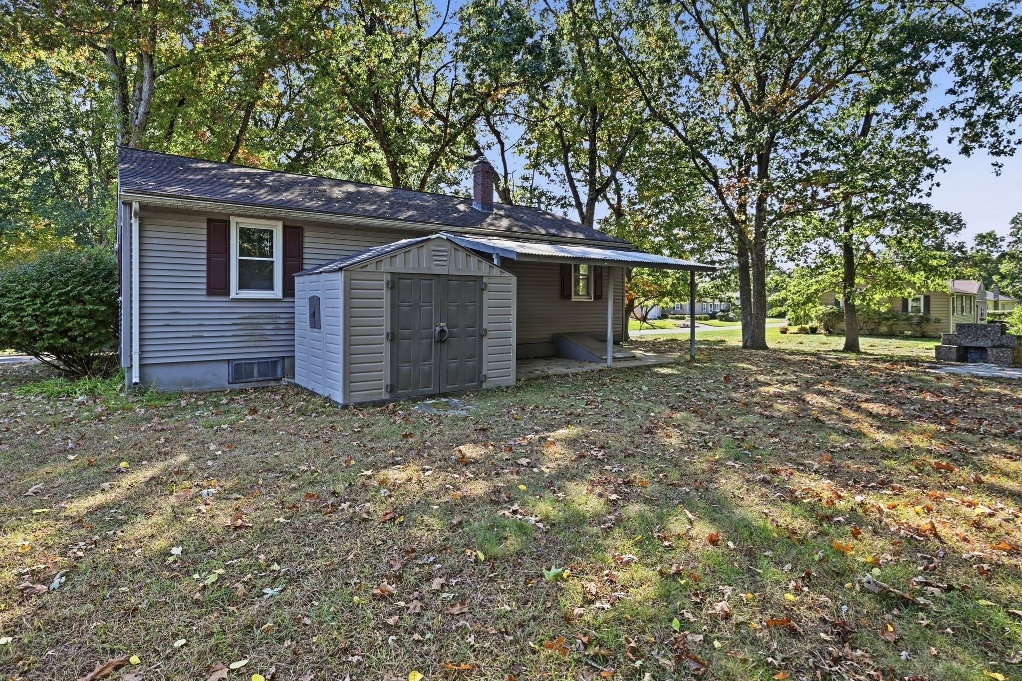 172 Barna St Property Photo 2