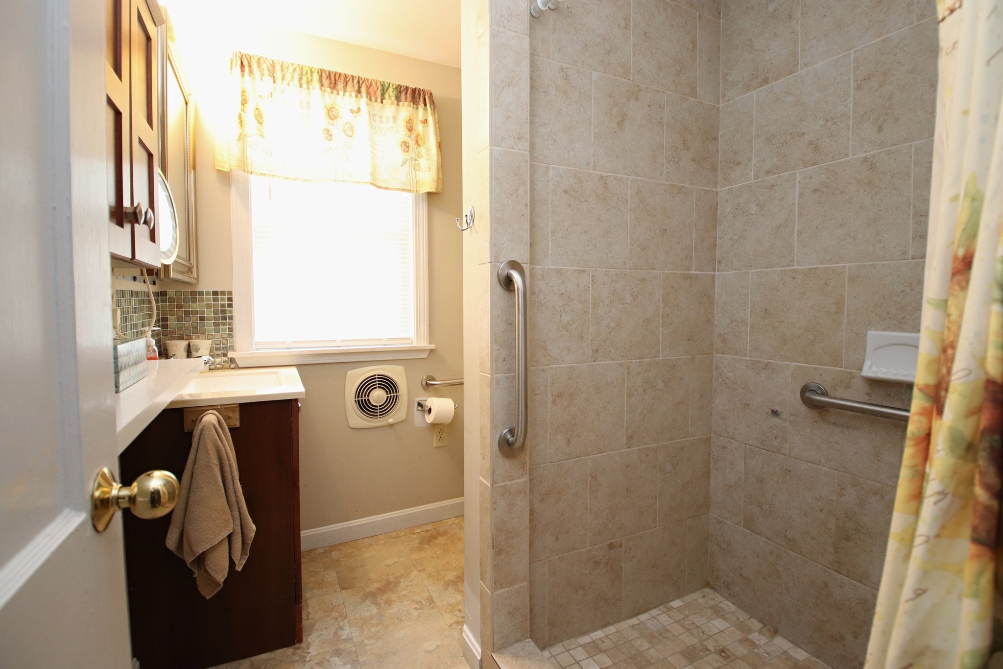 15 Lewis Lane Property Photo 11