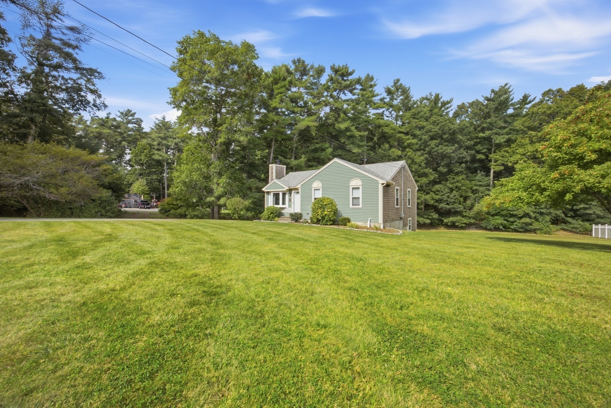 307 Elm St Property Photo 25