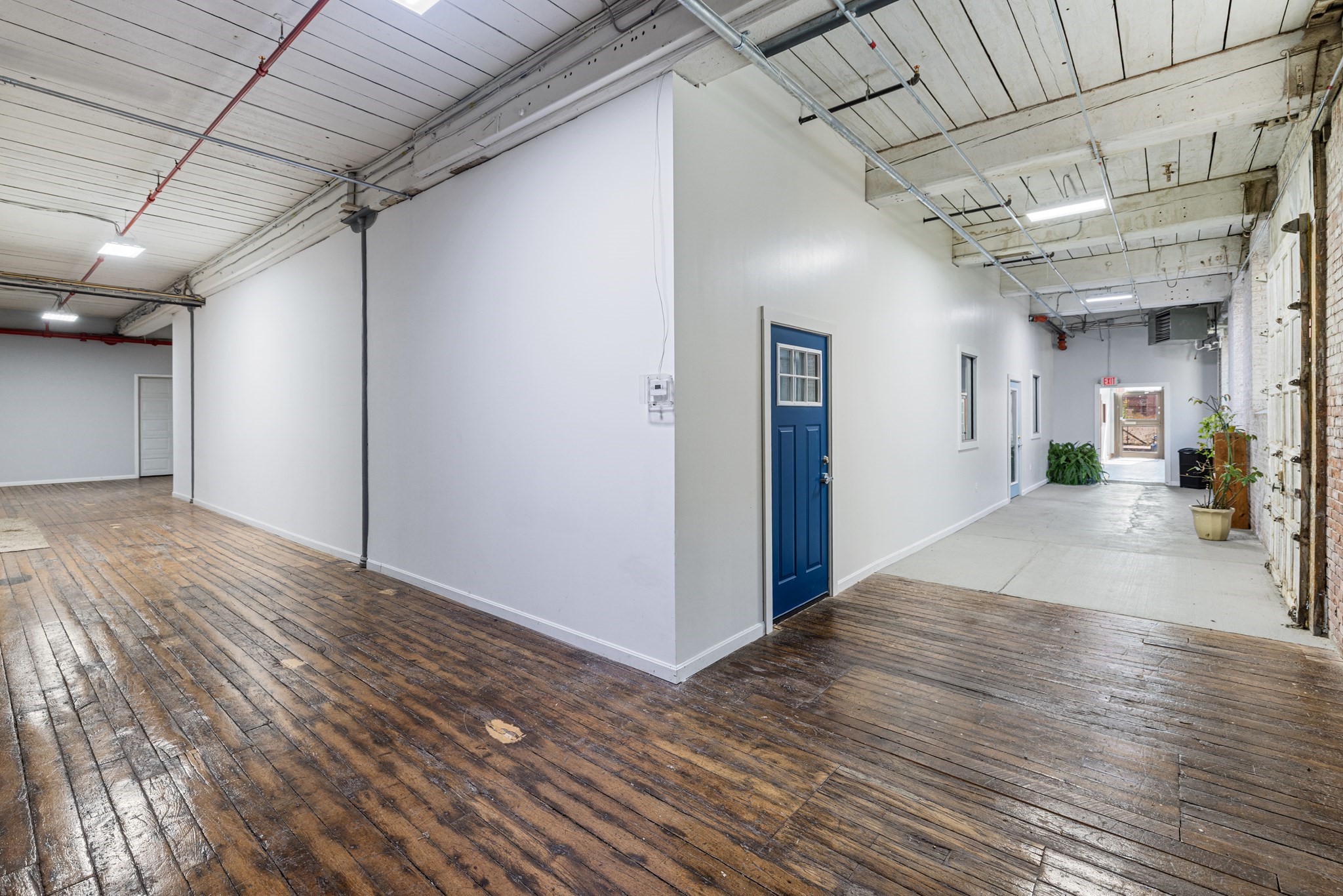 28 Anawan St. Property Photo 21