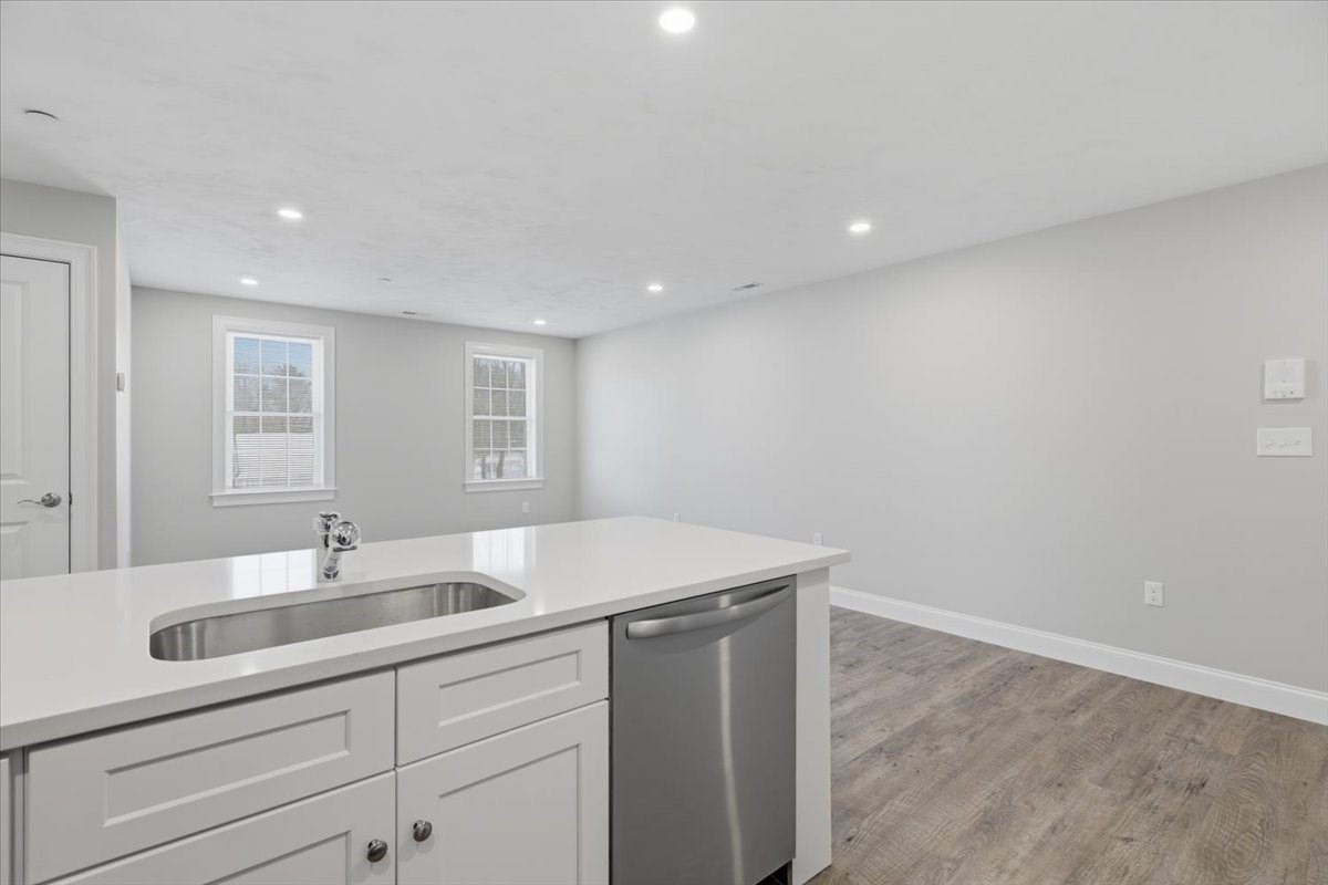206 Central Street # D Property Photo 6