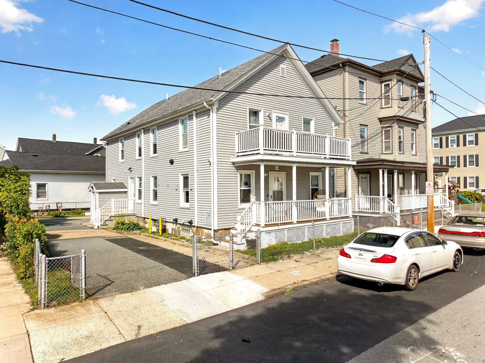 16 Murray St Property Photo 1